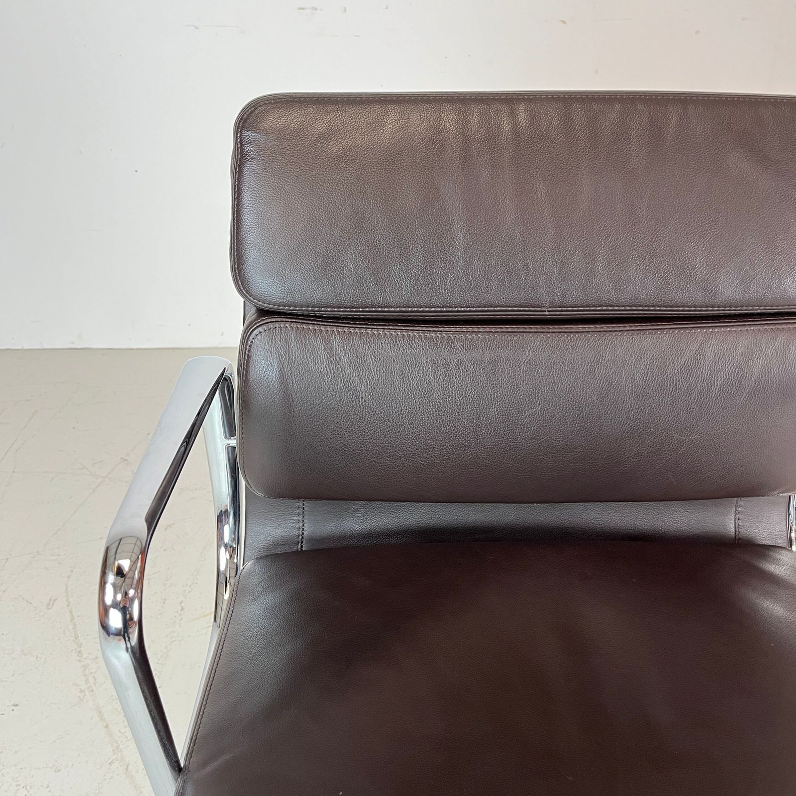 Eames Vitra For Herman Miller Brown Leather Soft Pad Group Chair photo buy