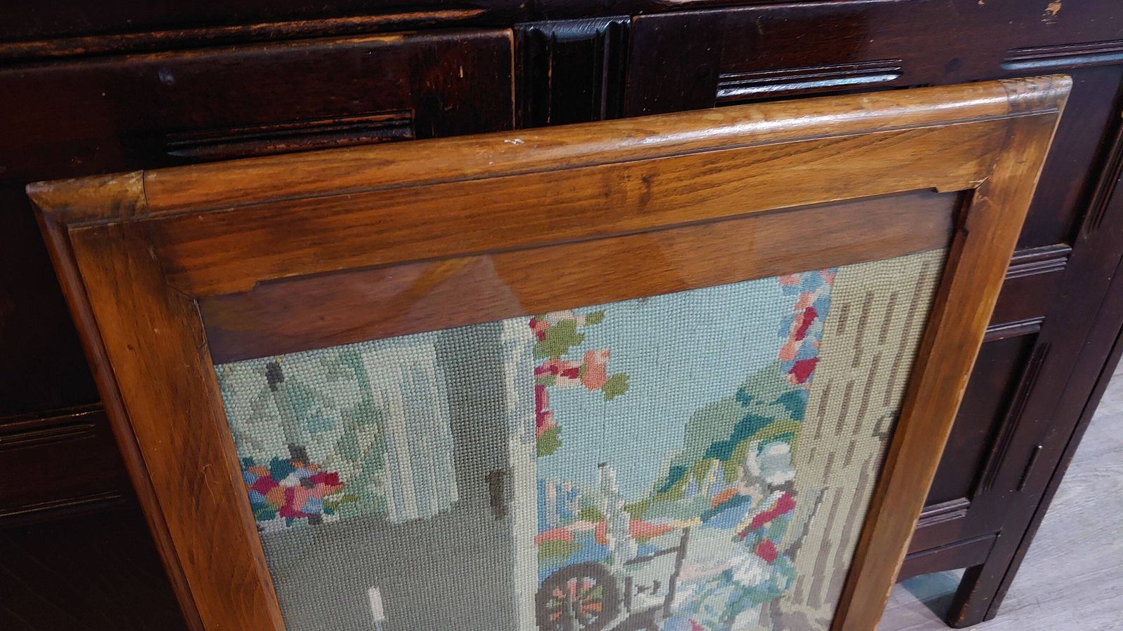 Firescreen With Knitted Scene Of Lady On Spinning Wheel C1940s/50s In Very Good Condition photo Home Fixtures
