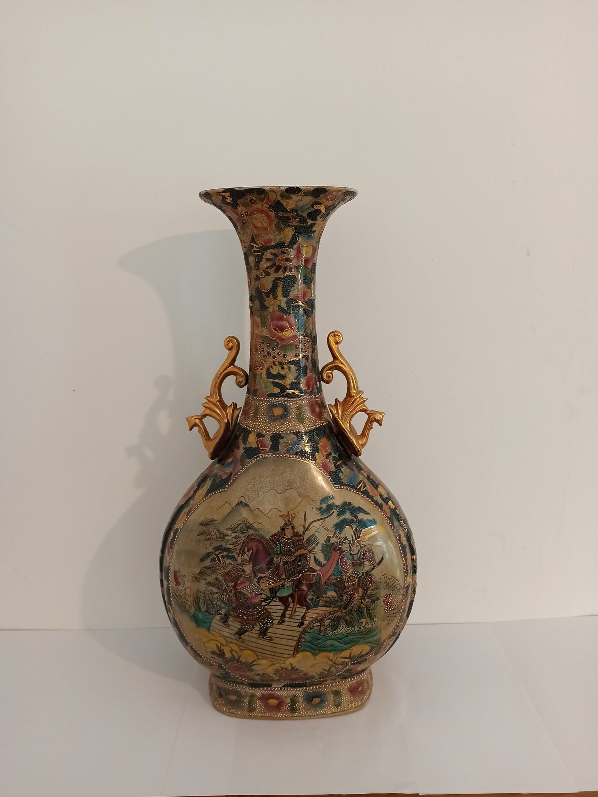 Vintage Chinese Tall Vase. Twin Handled. Moon Flask. Good Condition.