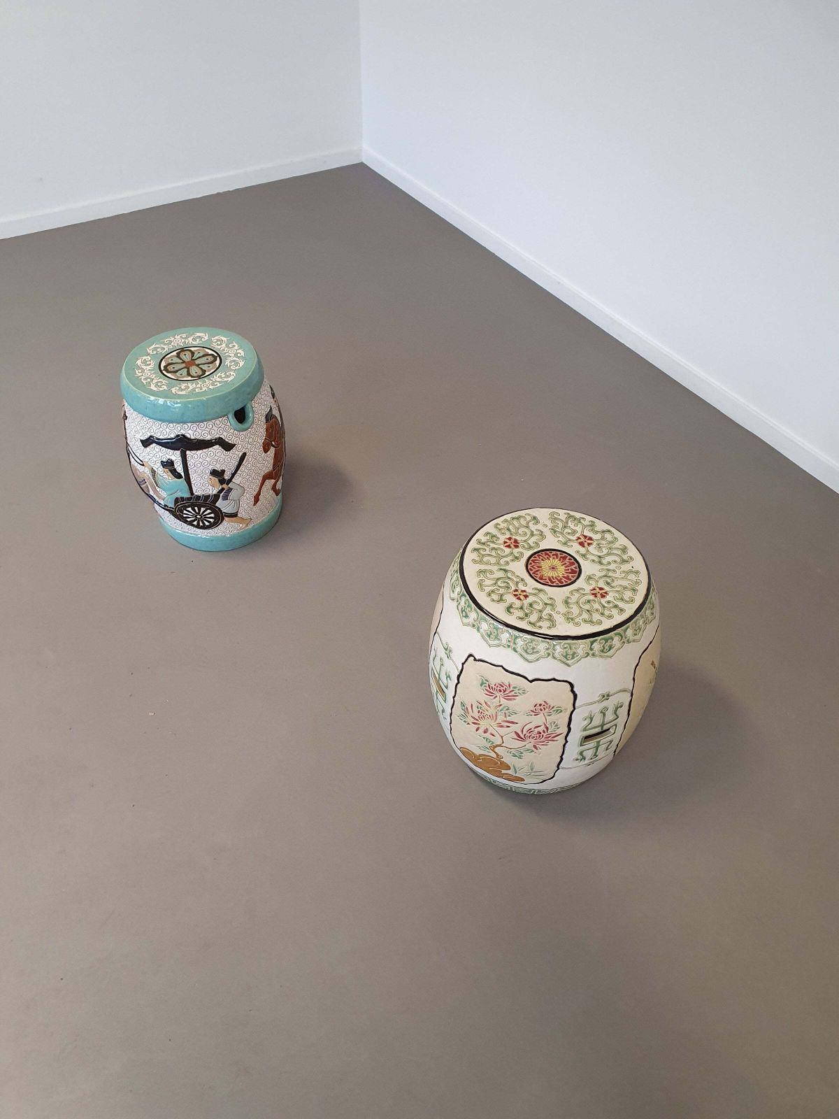 Set Of 2 Porcelain Chinoiserie Garden Stools photo 717.0
