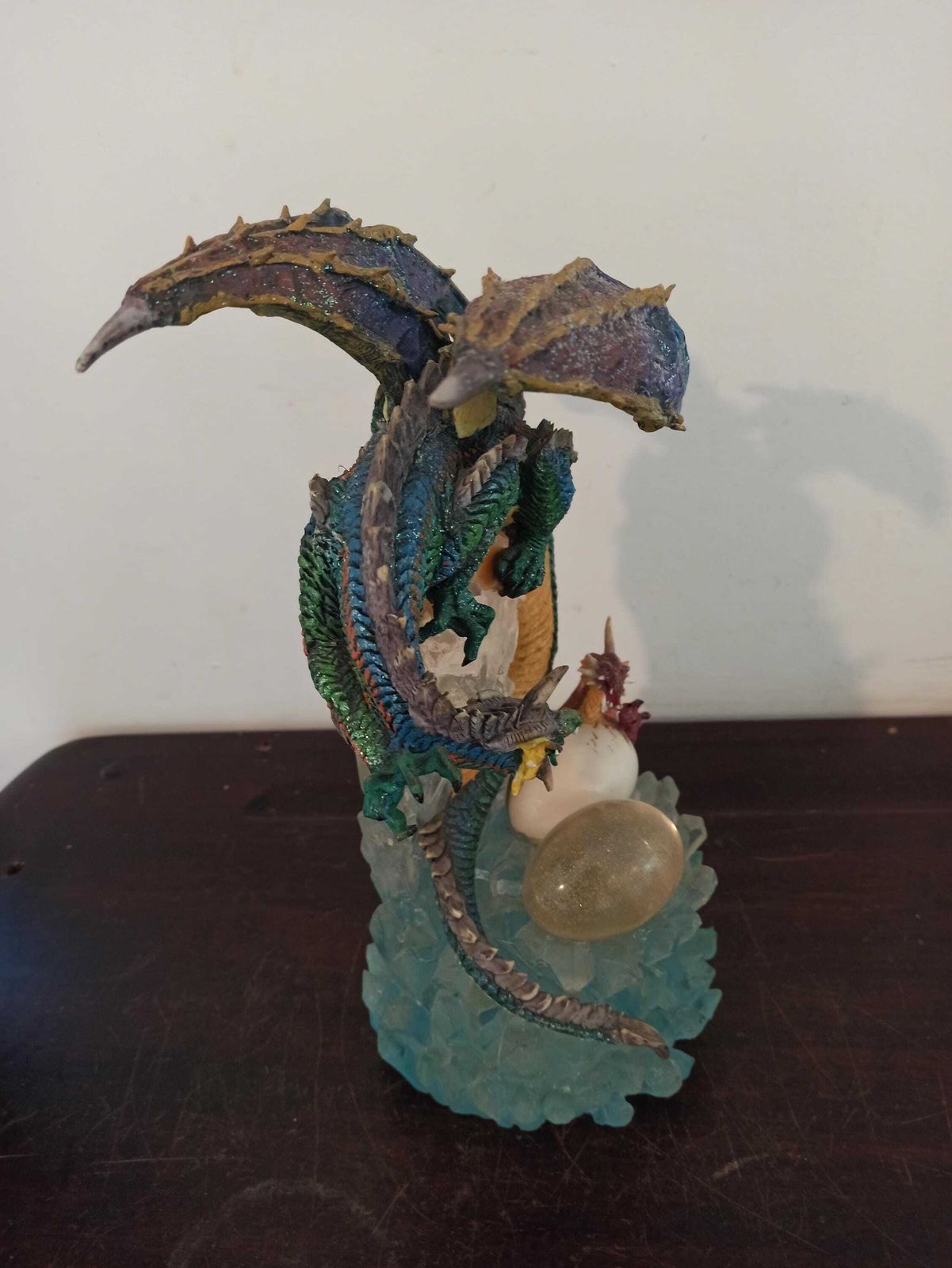 photo furniture Ornamental Dragon Limited Edition. Trigador And Redamay. Vintage.