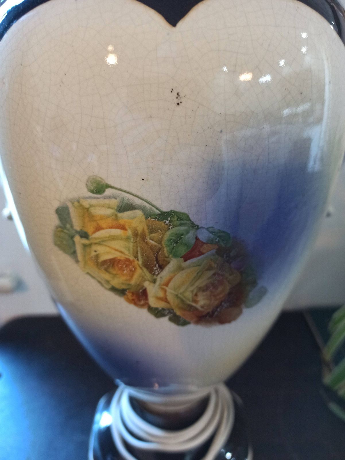 Tall Table Lamp In The Style Of Royal Crown Derby. Good Condition. Possibly Converted To Electric Lamp. photo vinterior
