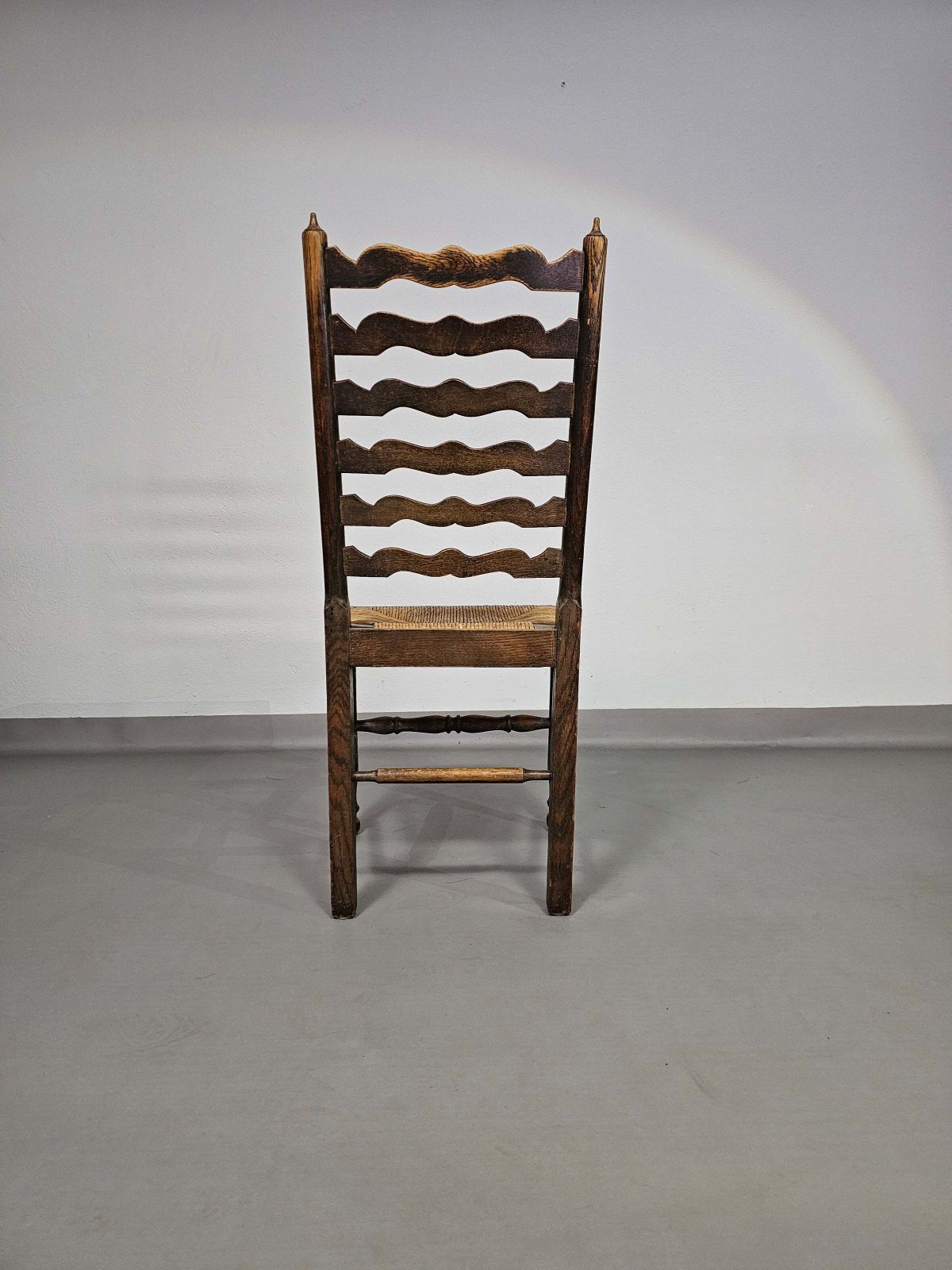 1269.0 Set Of 4 Oak, Rustic, Farmhouse, Ladderback Dining Chairs With Rush Seats 1960s photo