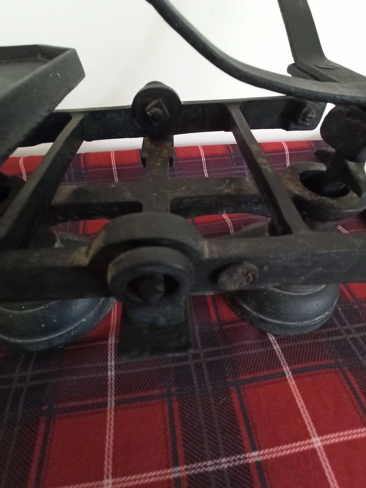 Black Kitchen Scales. With Weights. Good Overall Condition. photo vinterior