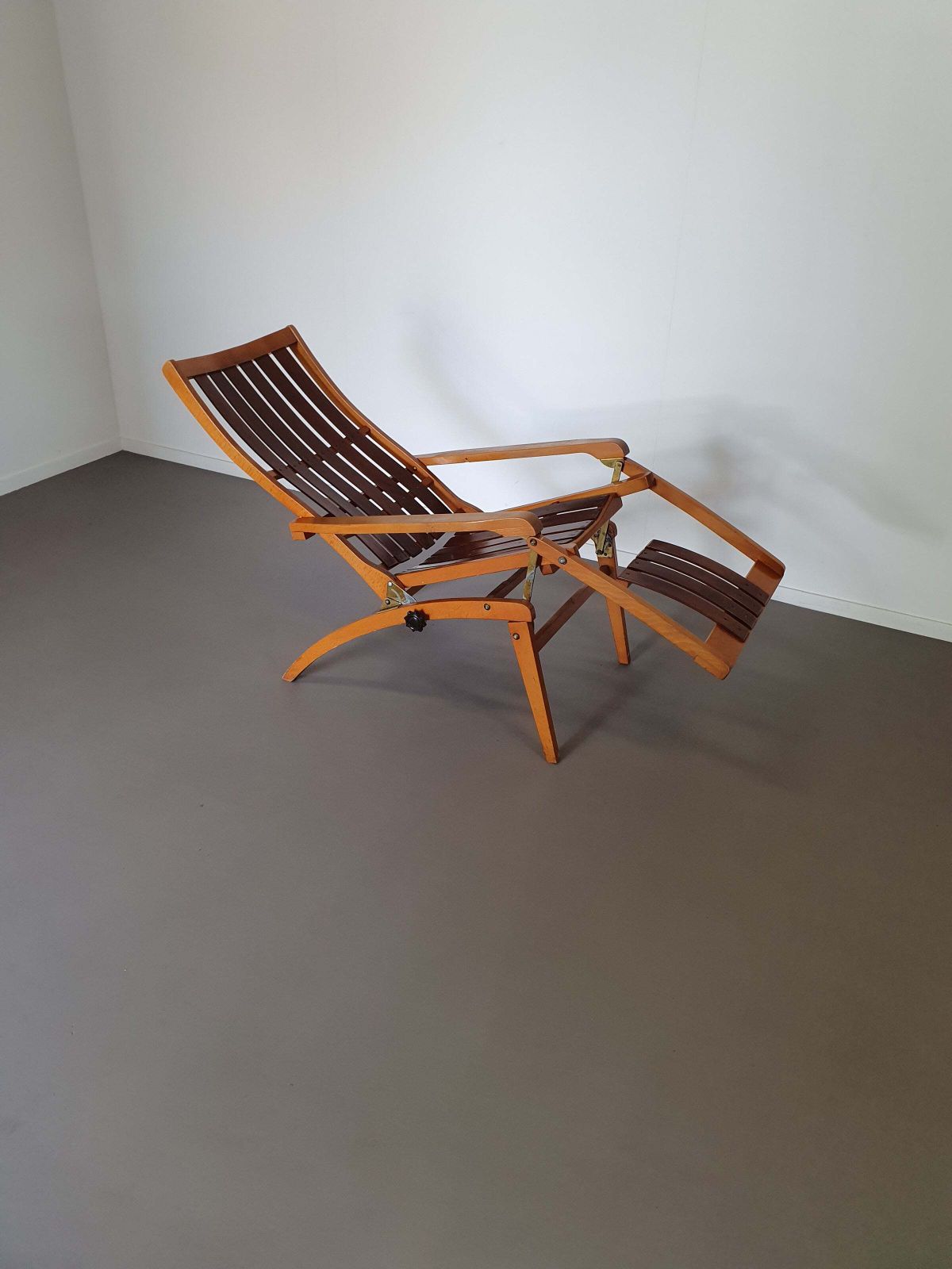 1479.0 Chair Bentwood Thonet Siesta Medizinal 1951 Lounge Chair photo