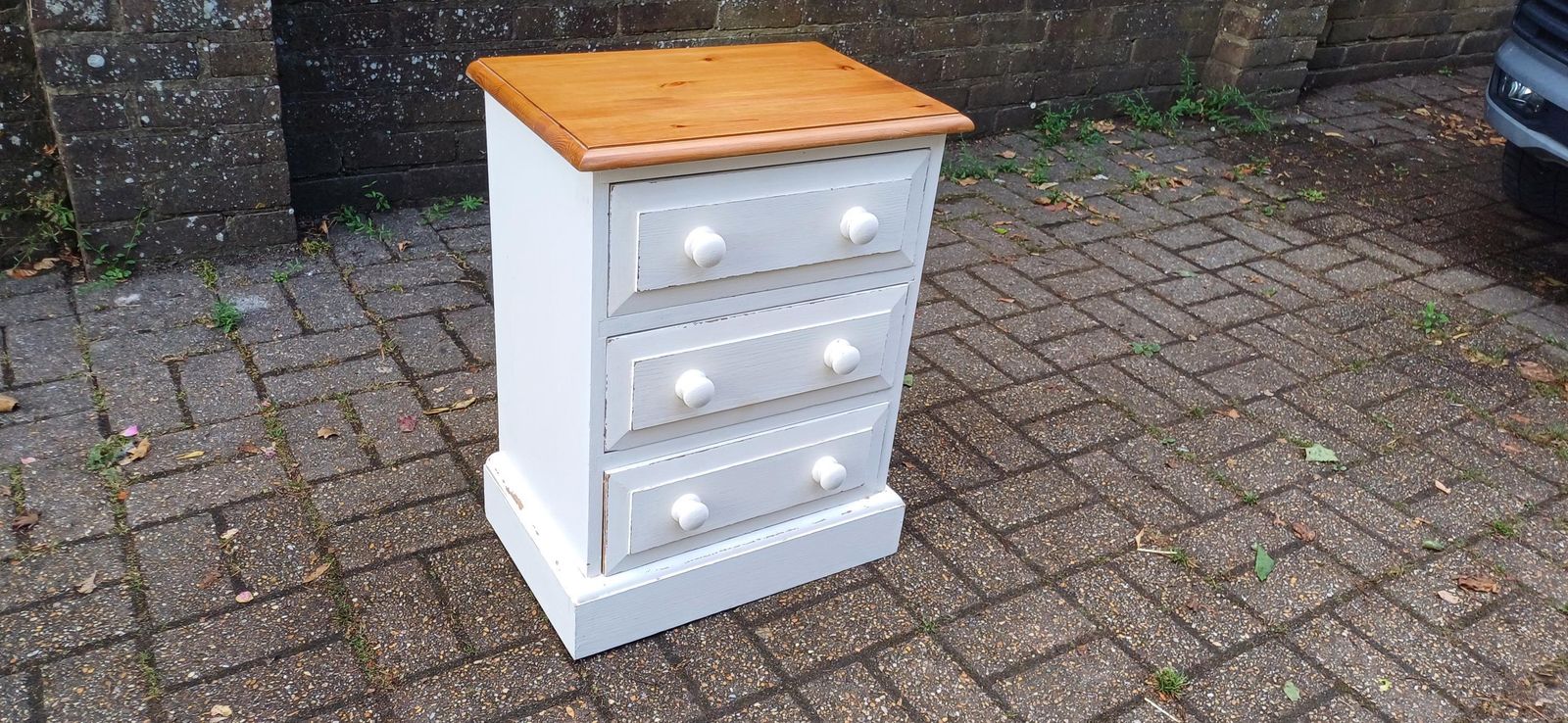 photo for sale Vintage 1980s Hand Painted Bedside Chest Of Drawers Nightstand Farrow And Ball Wimborne White Pine Top Shabby Chic Bedroom Storage Table