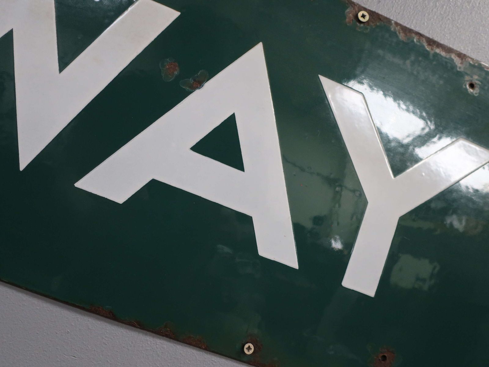 Way Out ~ Southern Railway Enamel Sign photo furniture