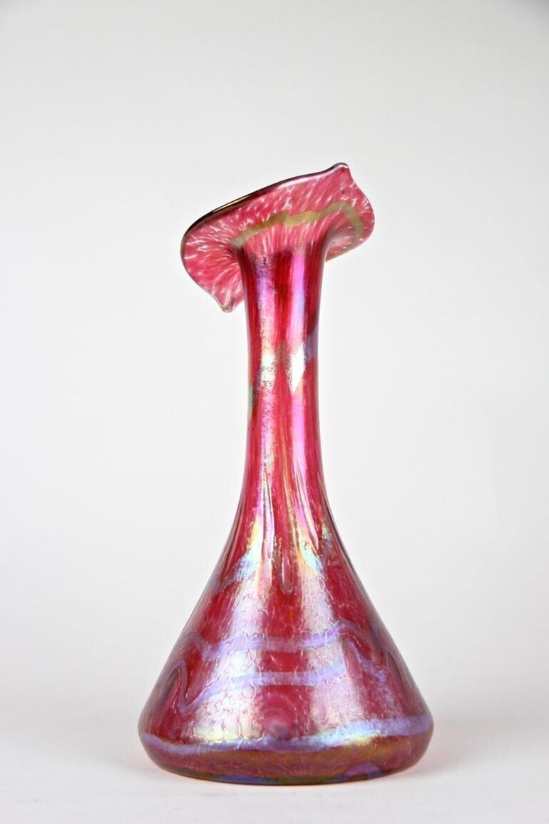 Art Nouveau Red Glass Vase By Fritz Heckert "Jack In The Pulpit", Cz Circa 1901 photo vinterior