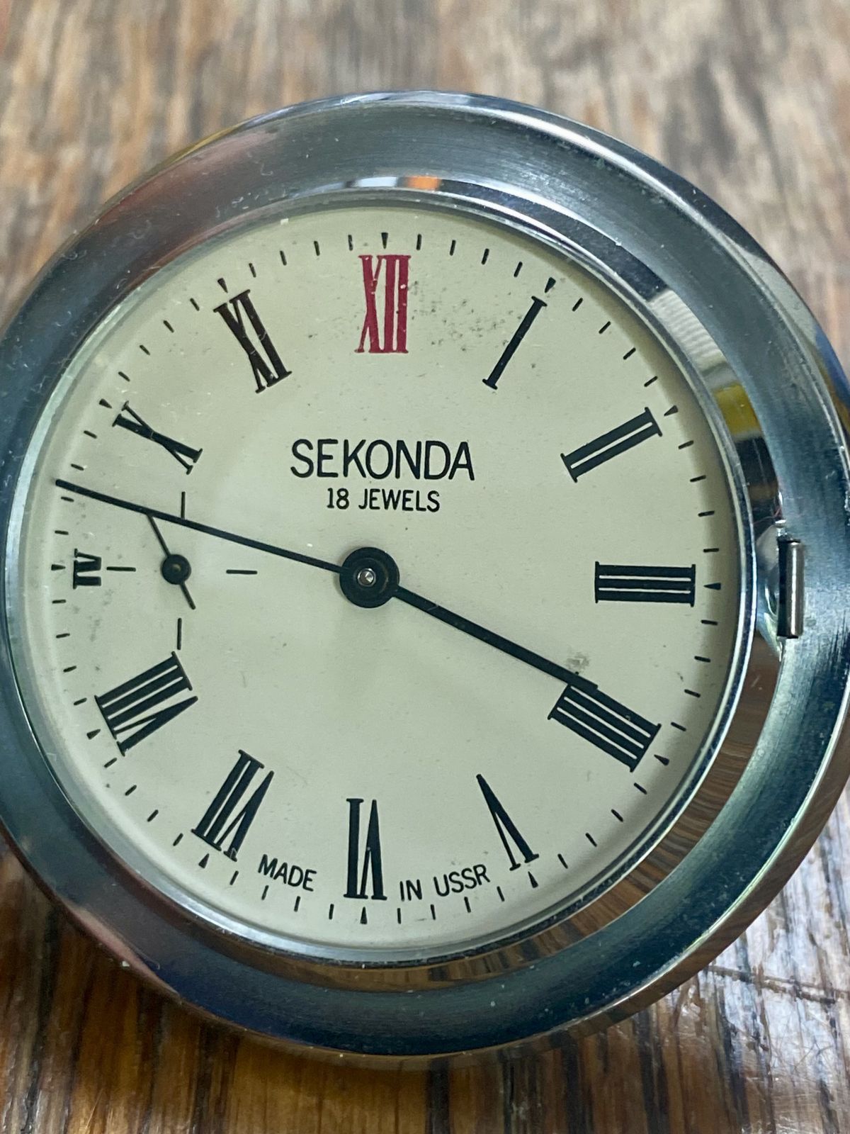 Rare Vintage Sekonda Pocket Watch 18 Jewels Hand Wind Full Hunter Case Clock Excellent Condition photo vintage