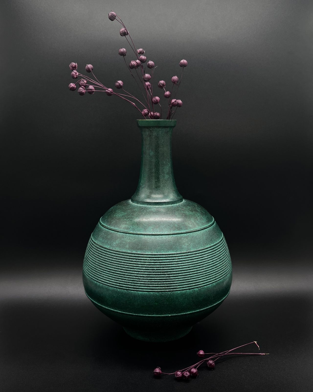 Kabin Flower Vessel, Shōwa, Oriental