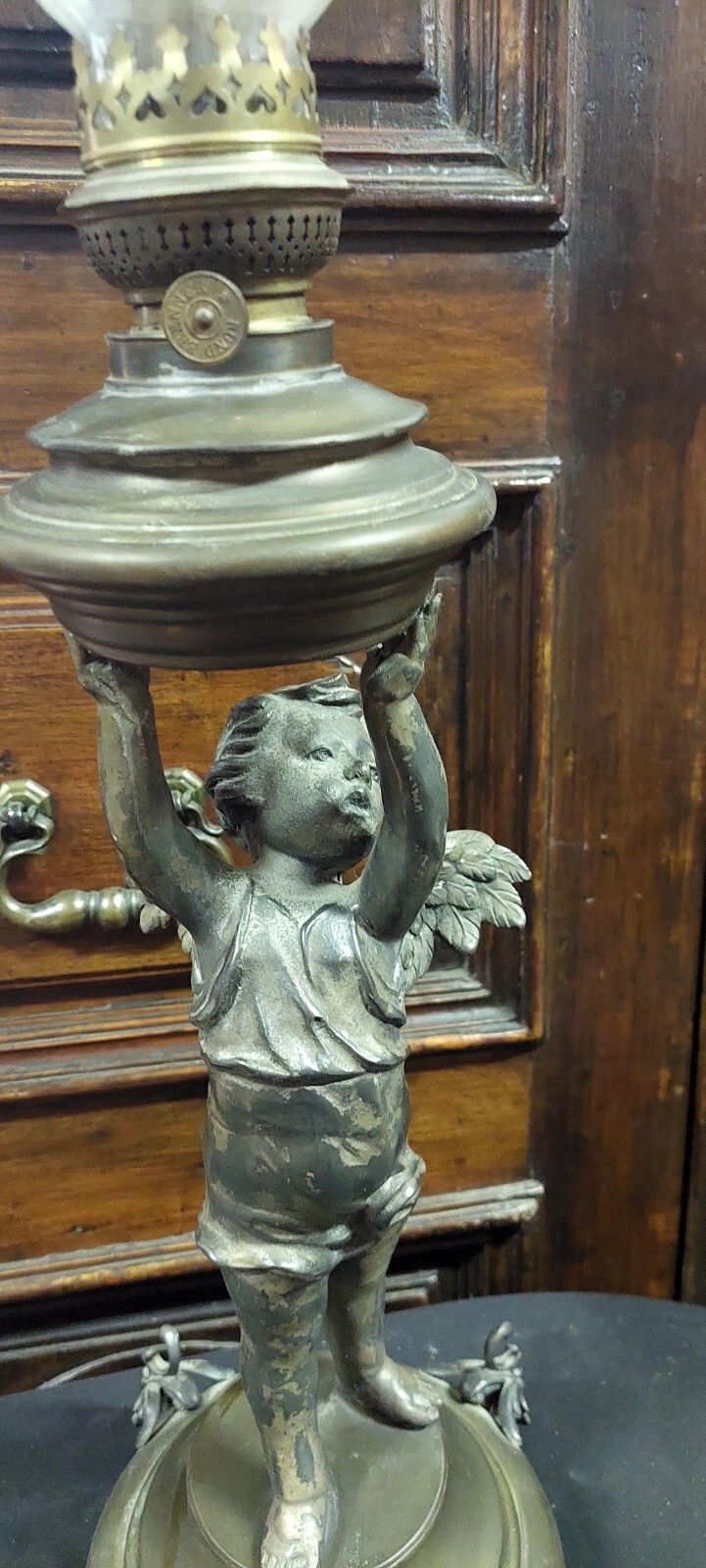 photo vinterior Antique Putto Oil Light 19th Century Antimony Brass Glass