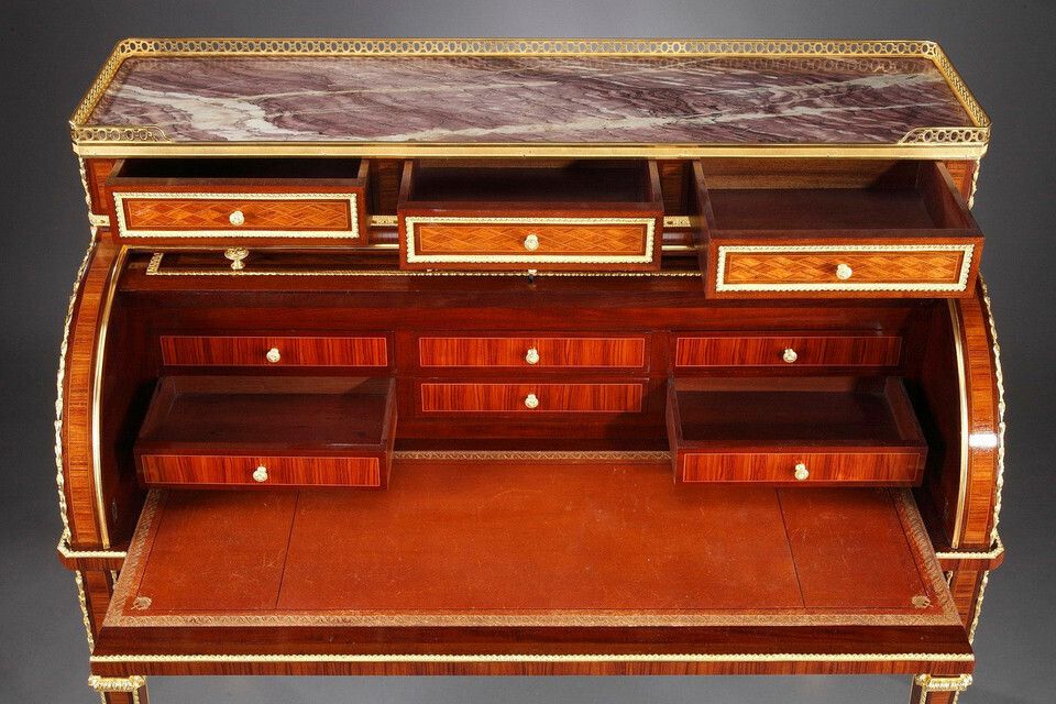Cylinder Desk After A Model By Riesener, Attributed To The Maison Beurdeley photo vinterior