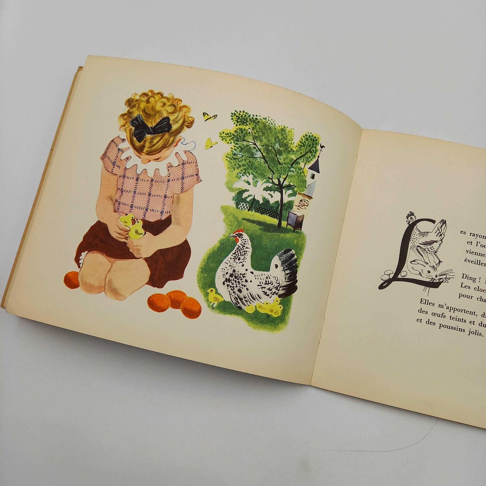 Calendrier Des Enfants   Vintage French Children's Calender Book Published By Ernest Flammarion, 1956. Beautifully Illustrated! Rare Book photo vinterior