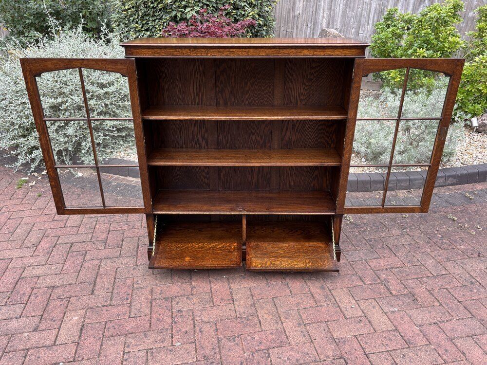 Early 20th Century Oak Glazed Bookcase photo furniture