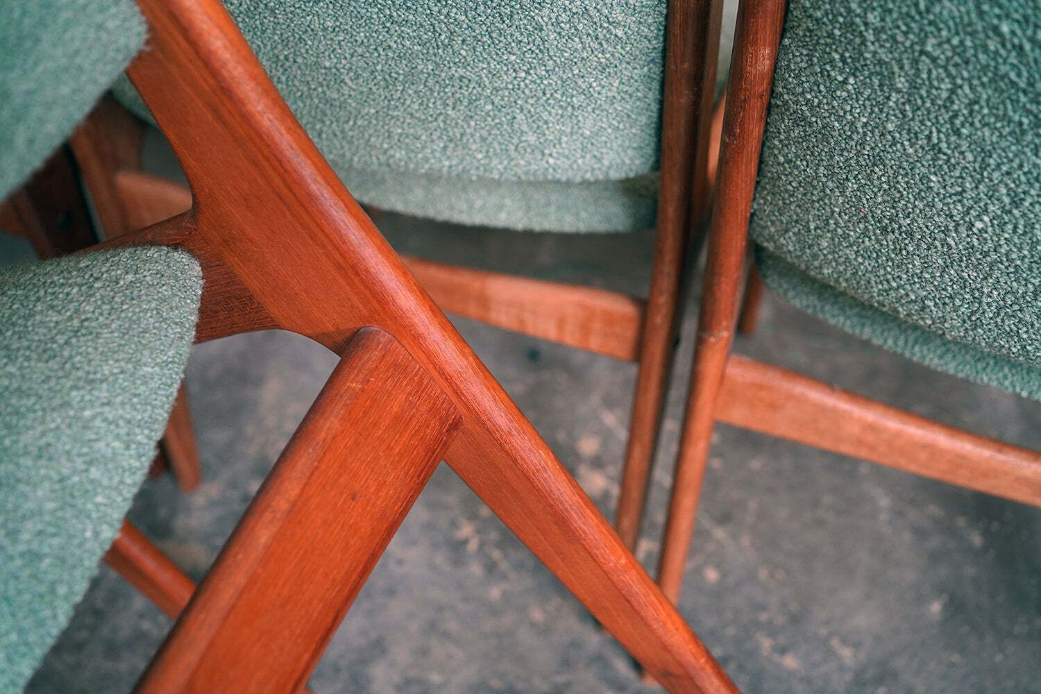 A Set Of Six Danish 1960's Chase Erwin Upholstered Teak Dining Chairs photo vinterior