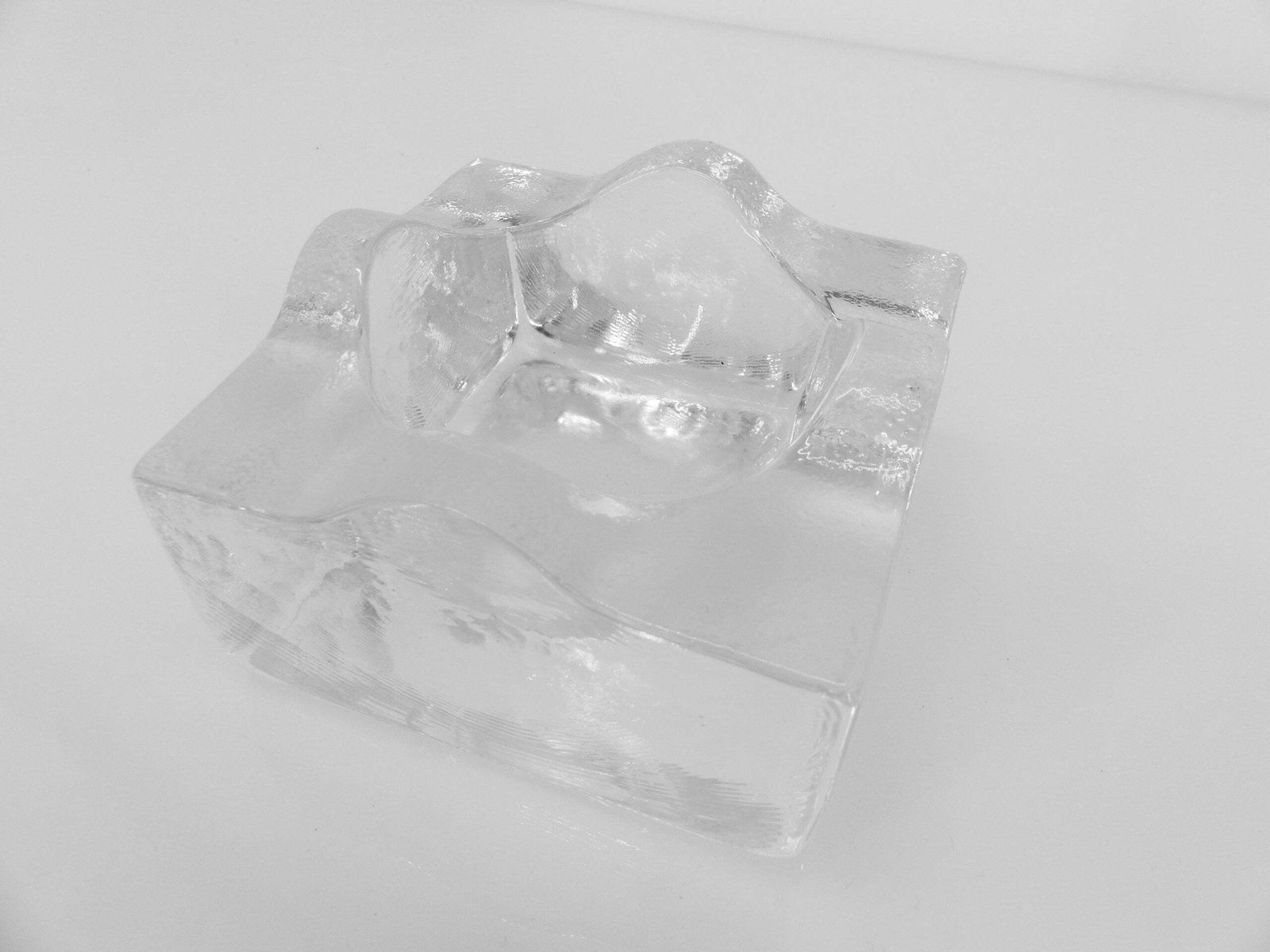 Sculptural Ashtray In Clear Glass, Puzzle Model, Design Bertil Vallien, Boda åfors, Sweden, Circa 1970 photo furniture