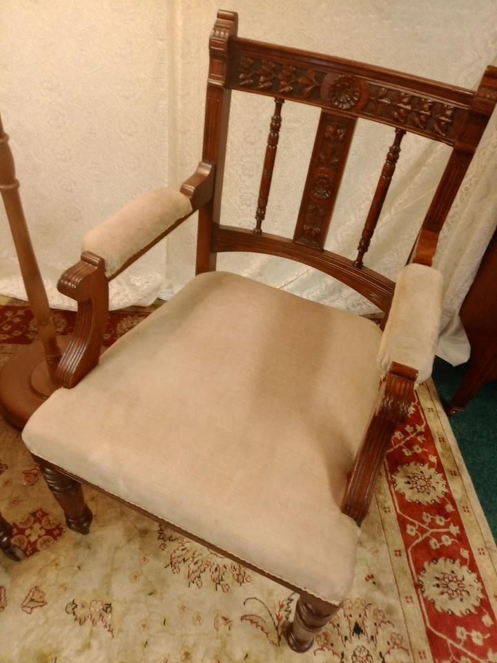 photo furniture Antique Pair Of Arm Chairs With Wood Carving And Exquisite Upholstery