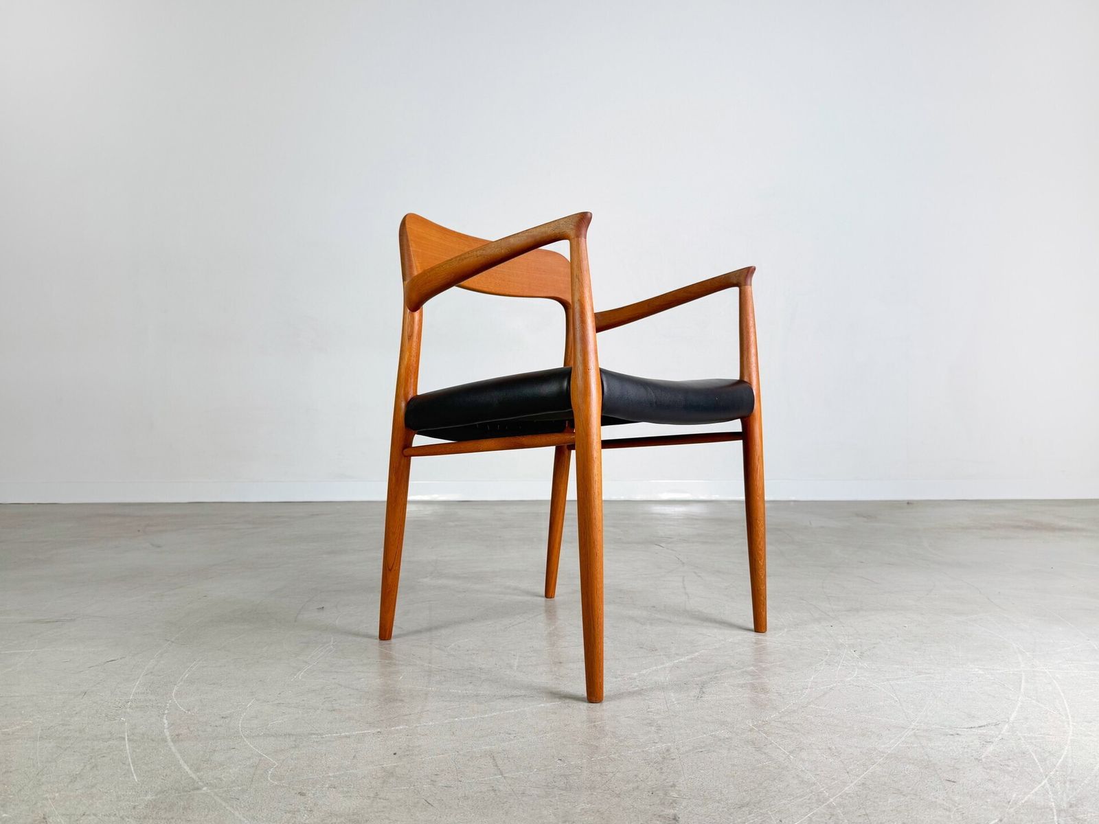 Original Niels Otto Moller Armchair Chair Model 56 Midcentury photo Furniture