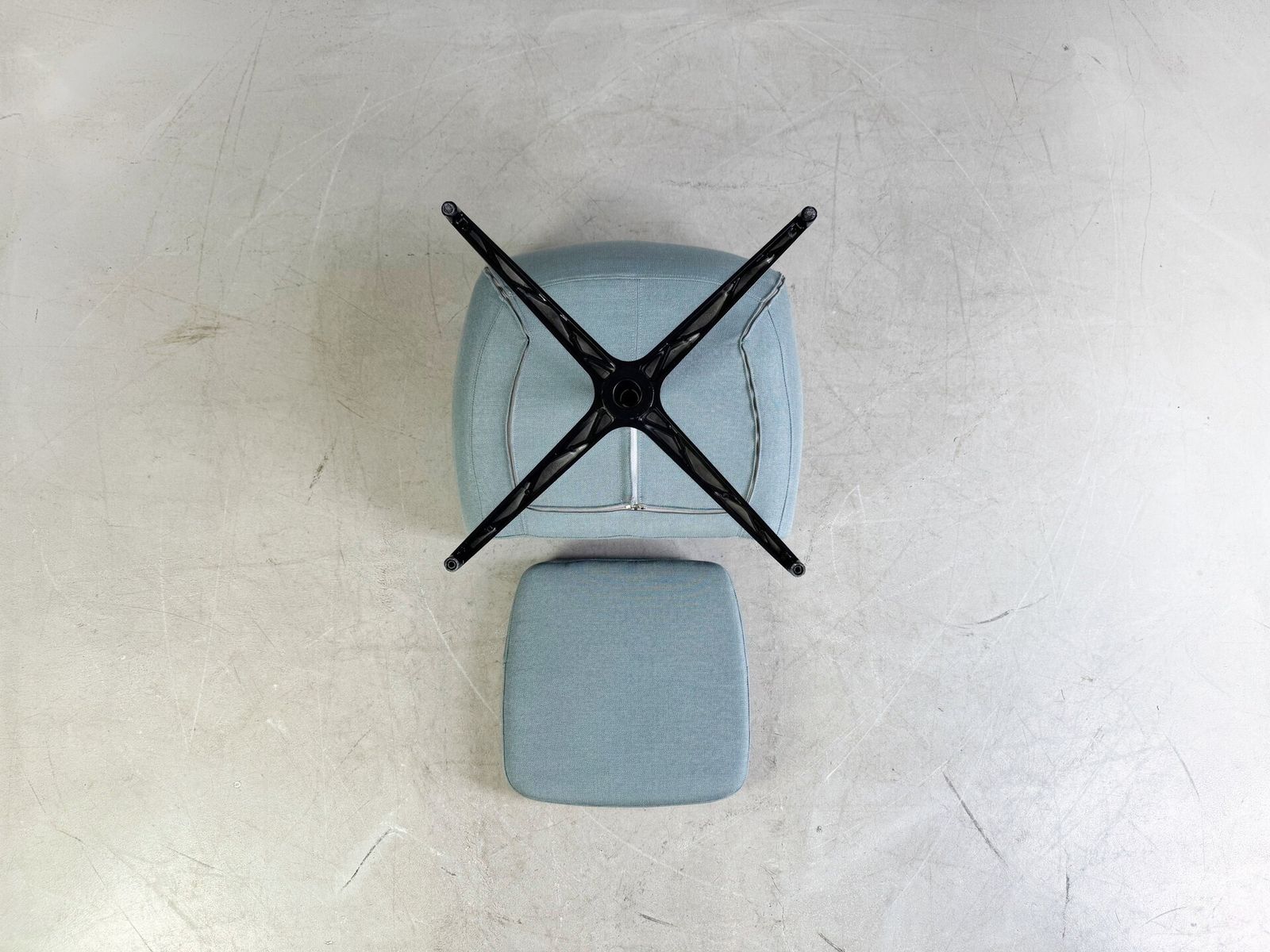 photo furniture 7x Softline Aiko Swivel Swivel Armchair Lounge Chair