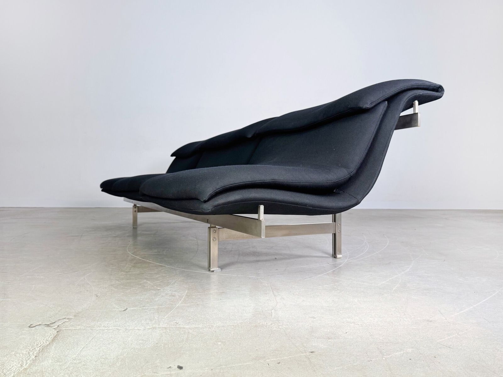 Saporiti Italia Wave Sofa Giovanni Offredi 1970 Three Seater Design photo Furniture