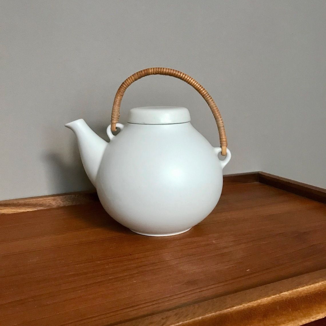 Teapot Mid Century Arabia Finland Ulla Procope Design White Teapot
