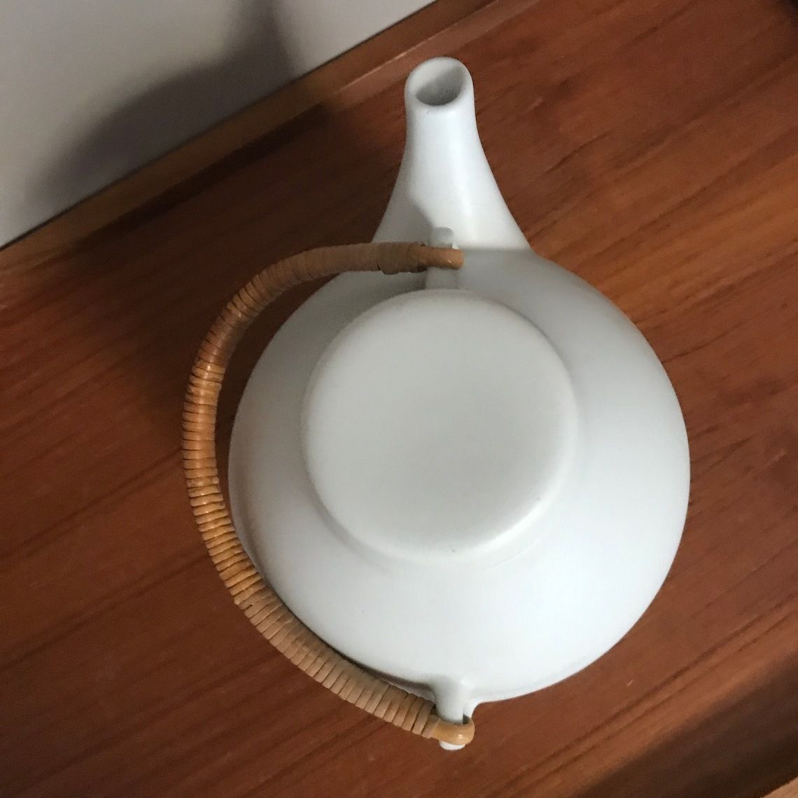 Teapot Mid Century Arabia Finland Ulla Procope Design White Teapot photo buy