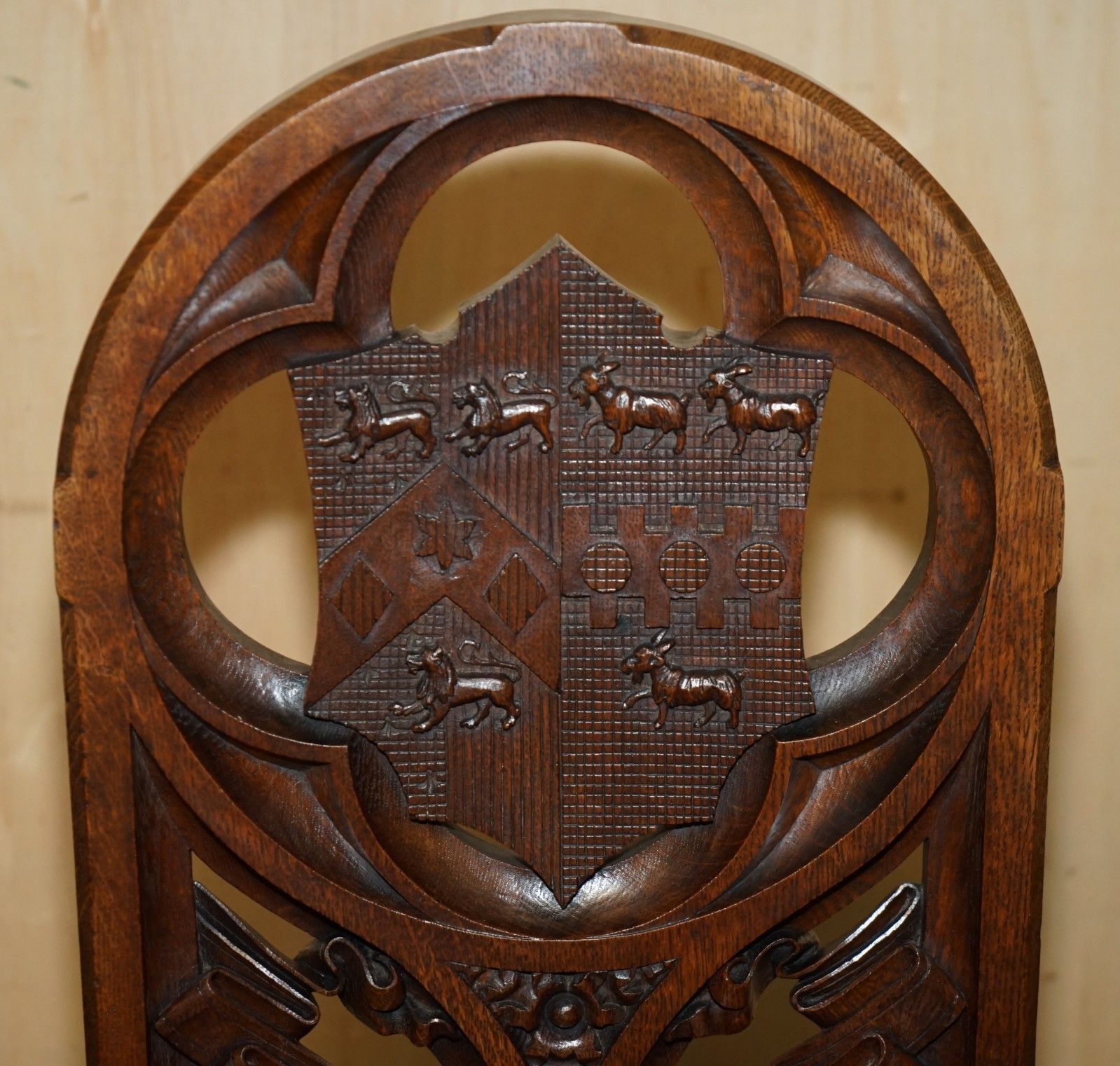Antique Carved English Oak Side Hall Chair With Armorial Crest Coat Of Arms photo 1568.0