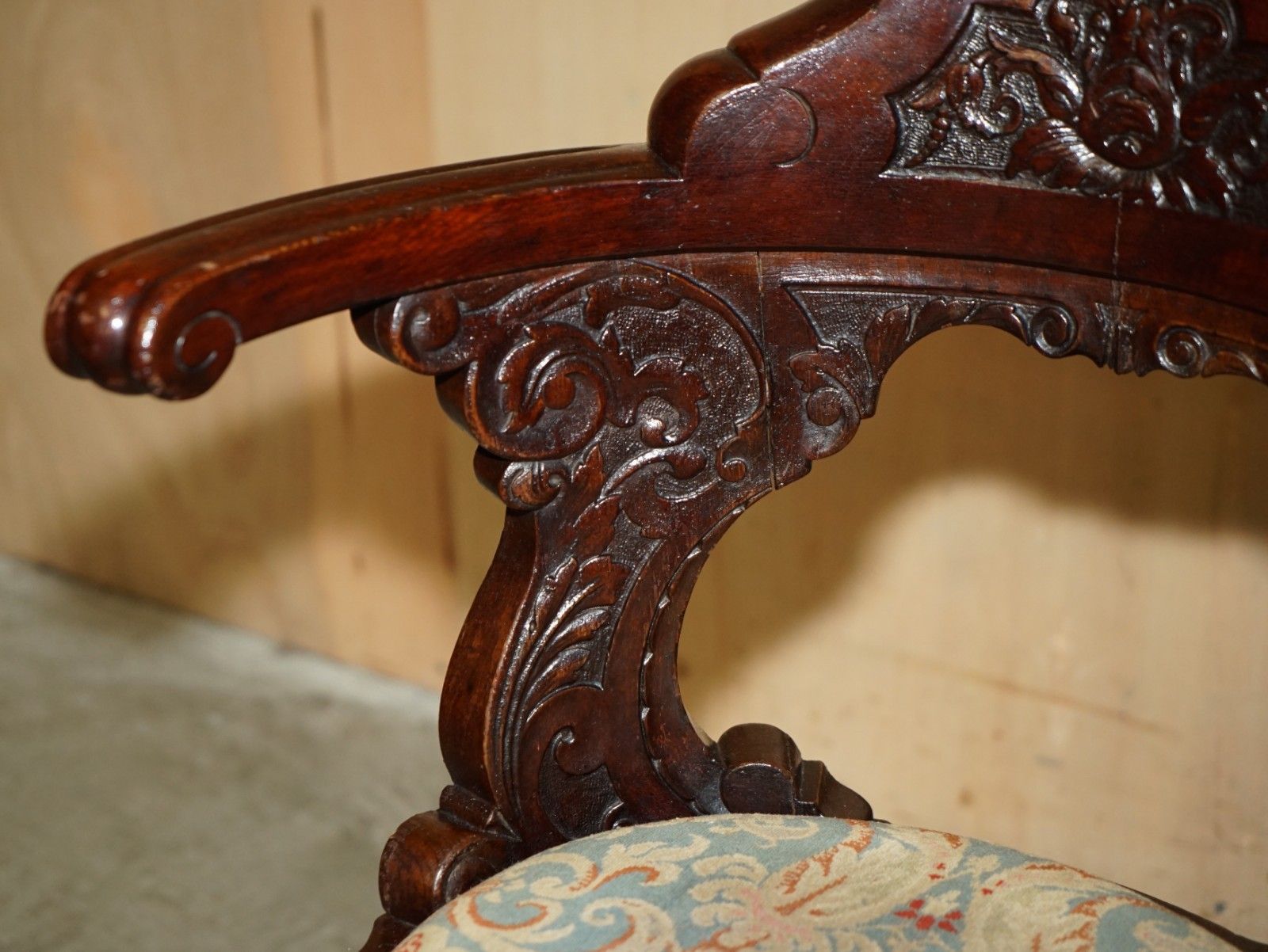 Antique Victorian Hand Carved Mahogany Ships Captains Cast Iron Base Armchair photo vinterior