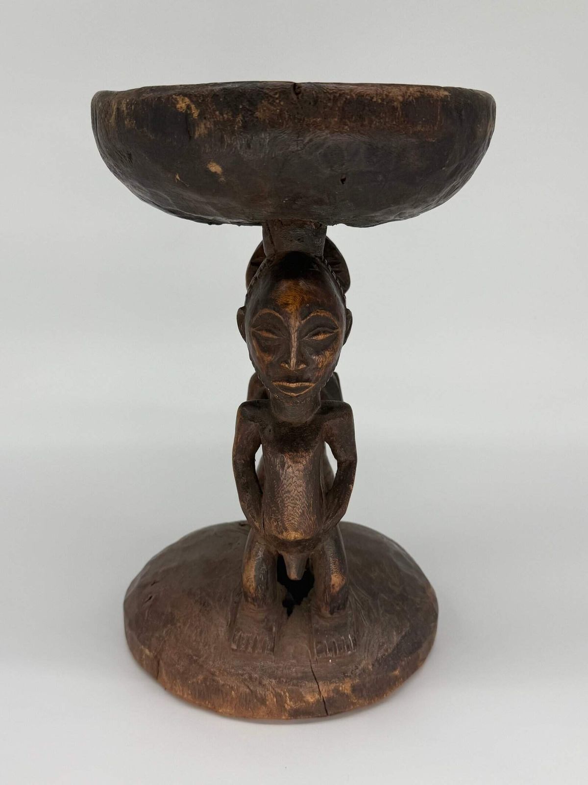 Yoruba Figural Stool, Nigeria, Early 20th Century photo vinterior
