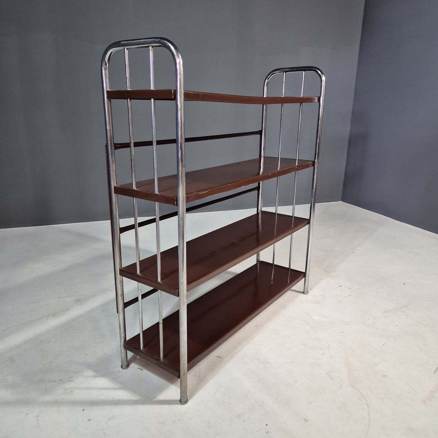 Bauhaus Chrome étagère In Bent Steel And Sheet Metal, Europe 1930s photo vinterior