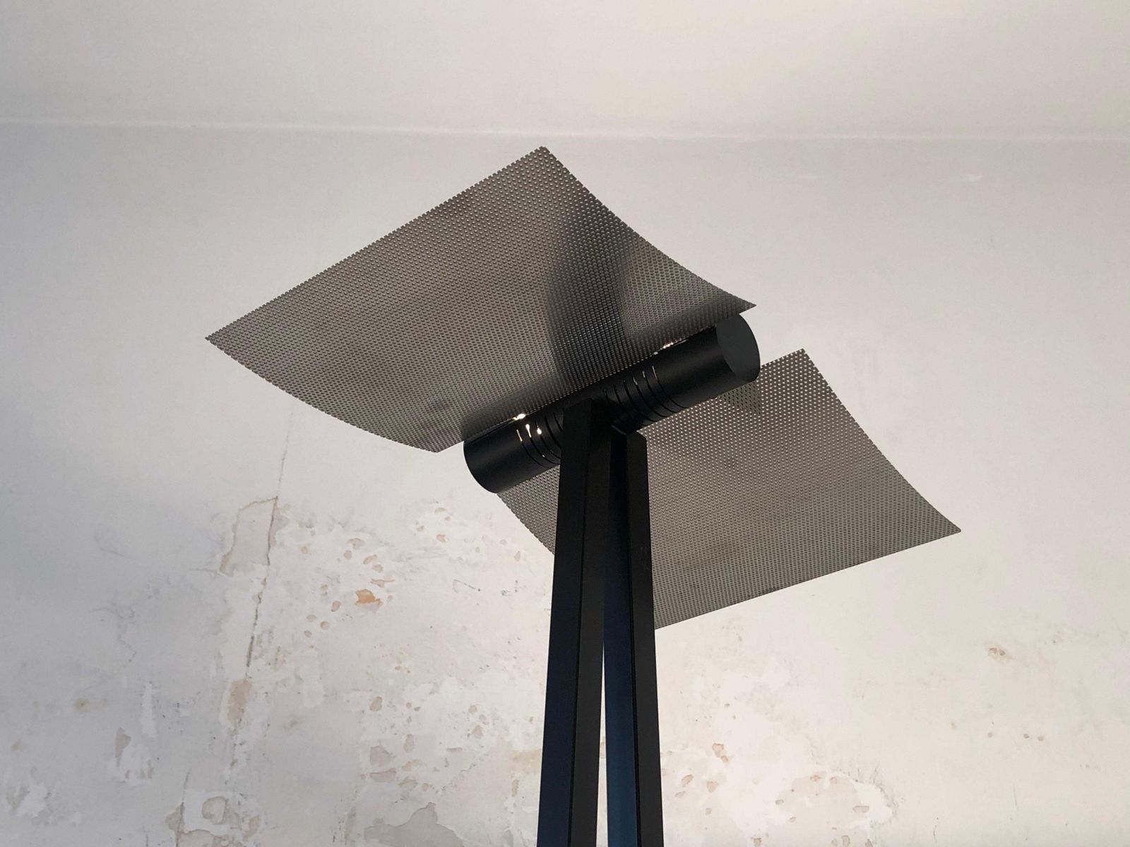 Radical Minimal Post Modern Floor Lamp By Verre Lumiere, France 1980 photo vinterior