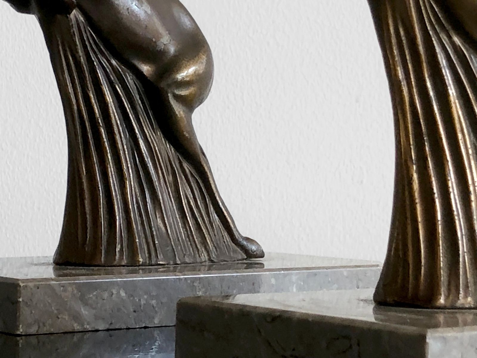 A Pair Of Art Deco Neoclassical Bookends In The Style Of Max Le Verrier, France 1930 photo vintage