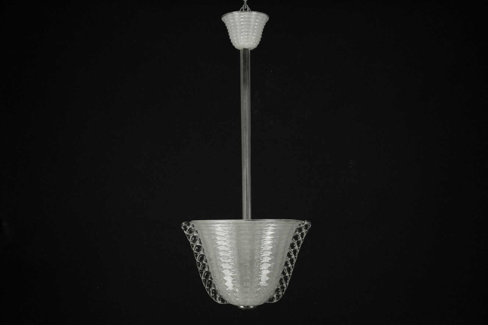 Rare Art Deco Ercole Barovier Chandelier In Pulegoso Murano Glass. Italy 1940s photo furniture