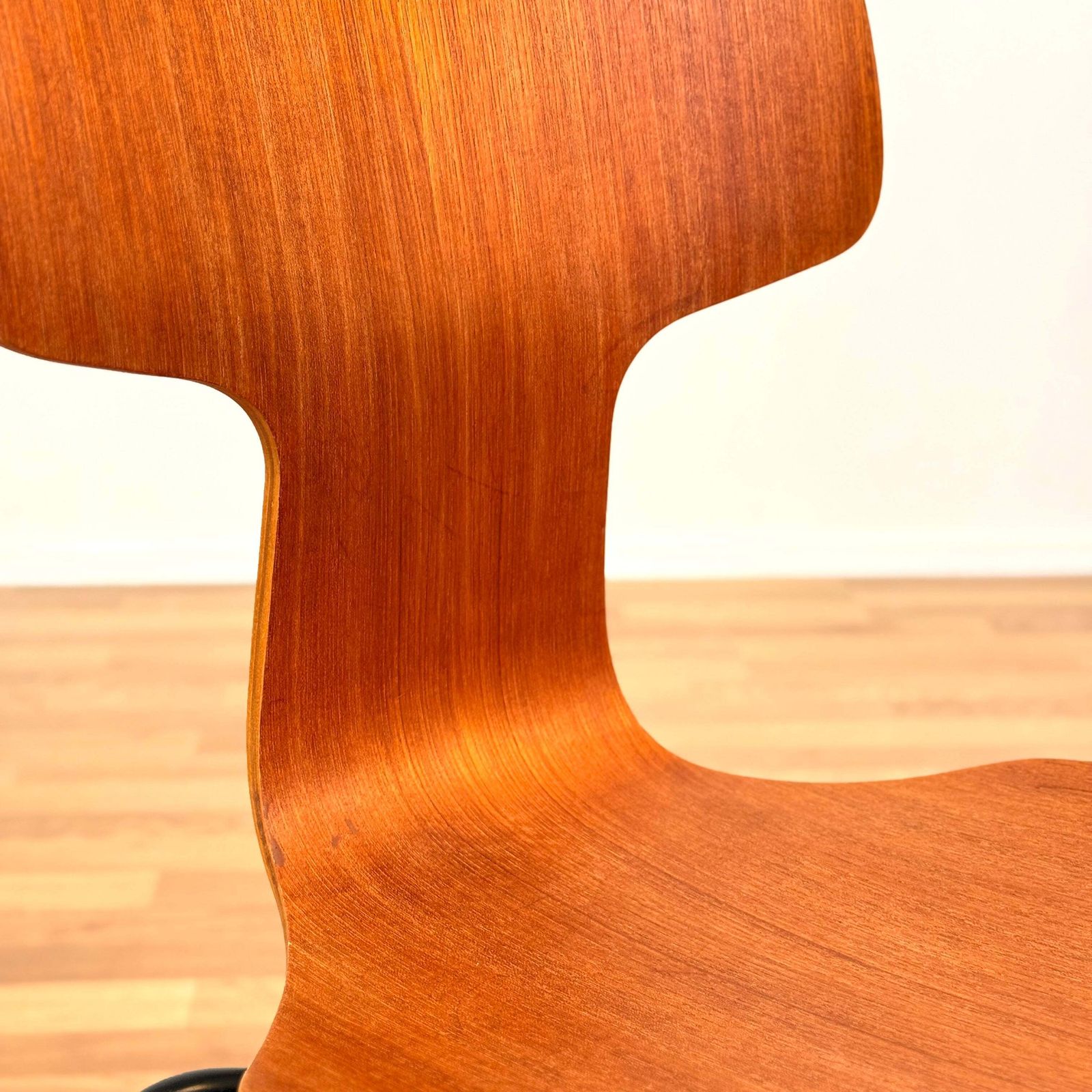Single Dining Chair Made Of Teak By Fritz Hansen photo buy