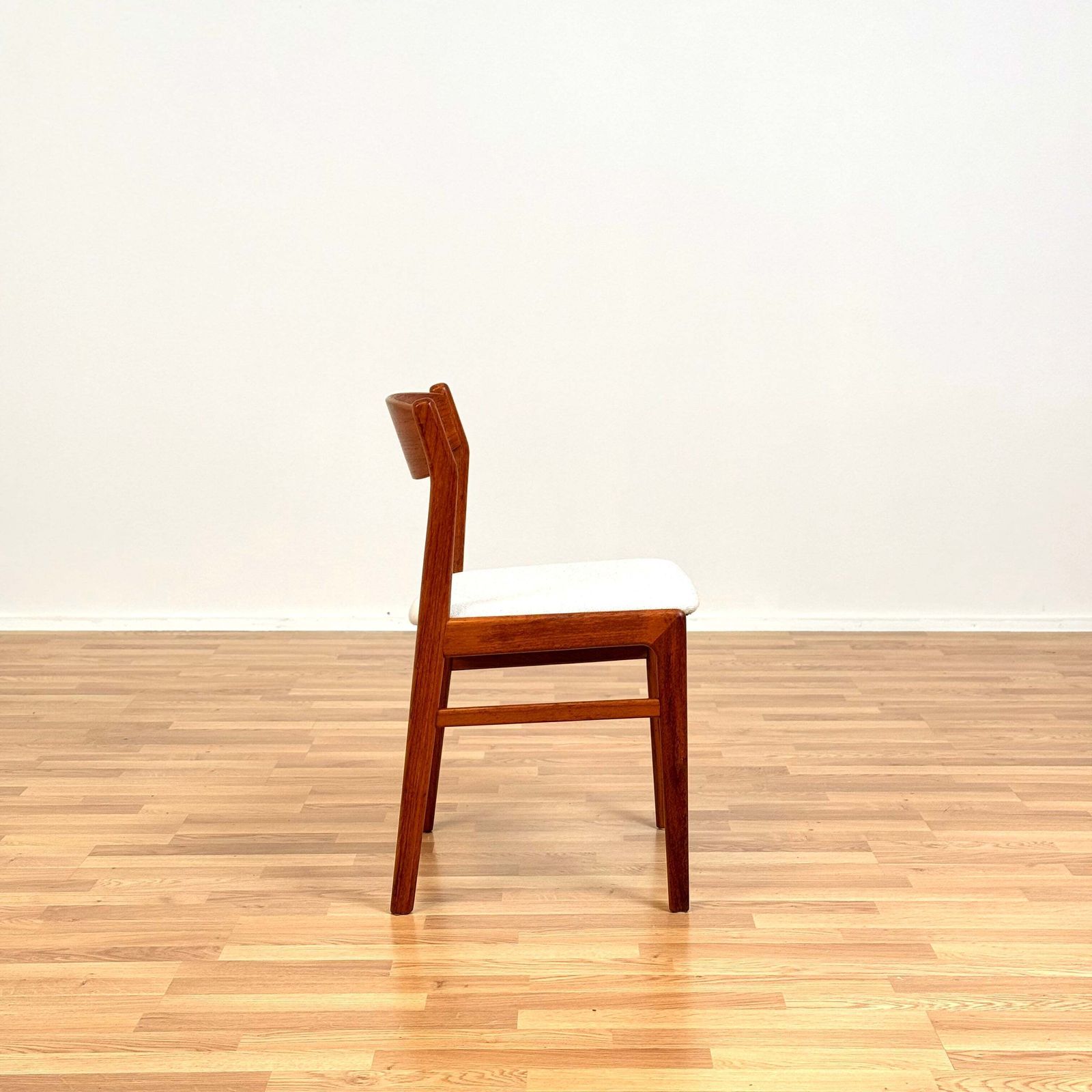 Set Of 2 Dining Chairs In Teak By Erik Kirkegaard photo 691.0