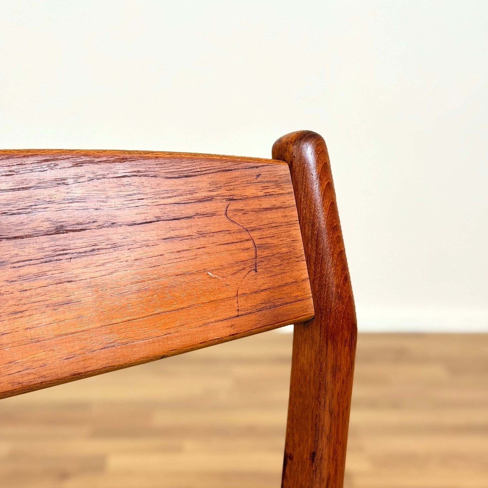 photo vinterior Set Of 2 Dining Chairs In Teak By Erik Kirkegaard