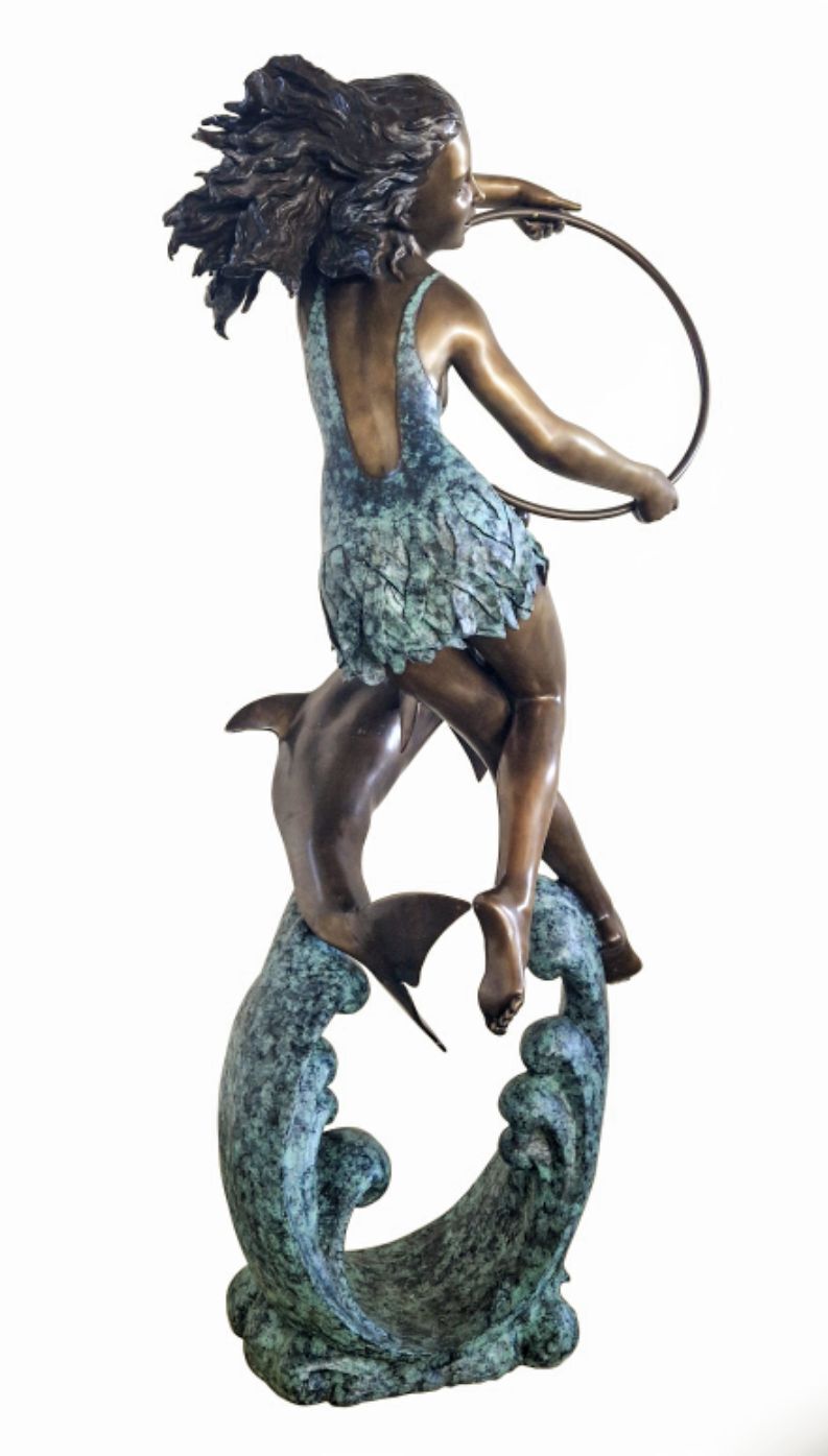 Outstanding Bronze Girl Dolphin Trainer Water Fountain   Delivery Available 0260. photo vinterior