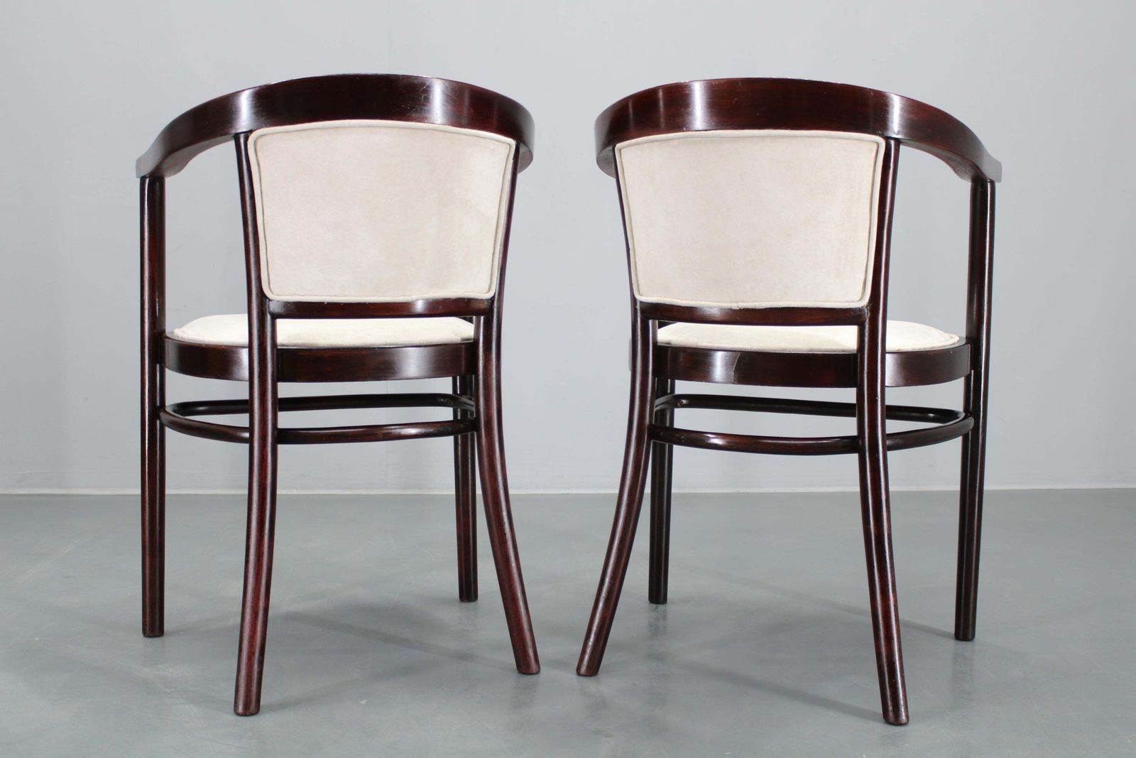 1930s Pair Of Restored Thonet Armchairs, Czechoslovakia photo vintage