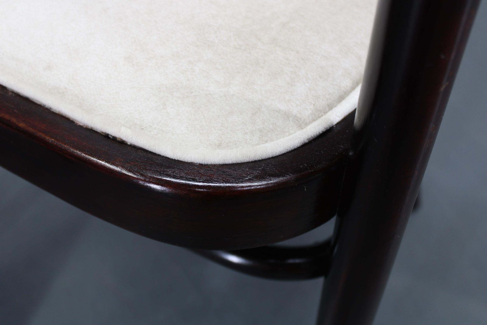 Furniture 1930s Pair Of Restored Thonet Armchairs, Czechoslovakia photo
