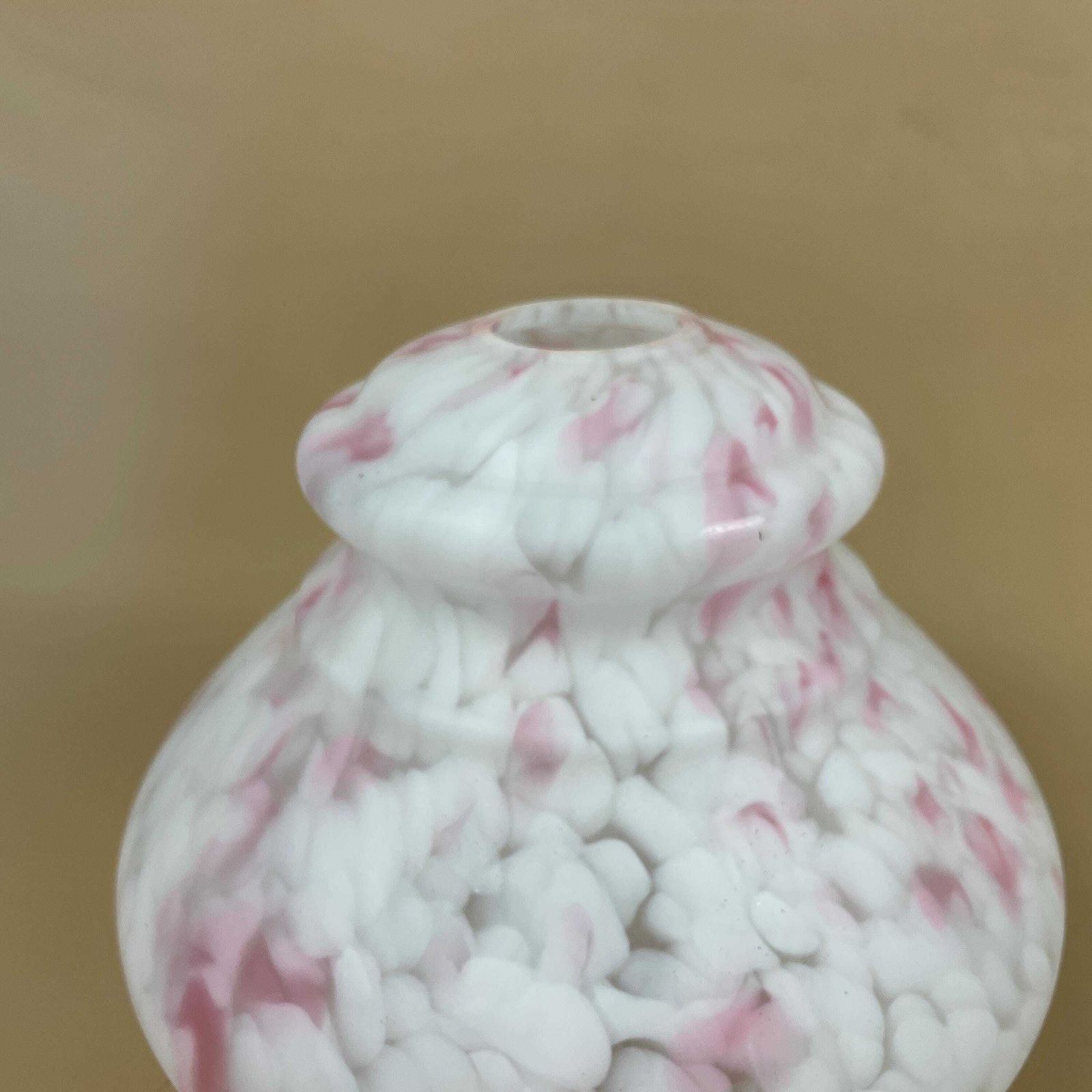 Vintage Glass Ceiling Light Shade White Pink Frosted Pendant Stain Glass Tiffany Style Mushroom Patterned Milky Art Deco Scallop Frilly Edge photo furniture