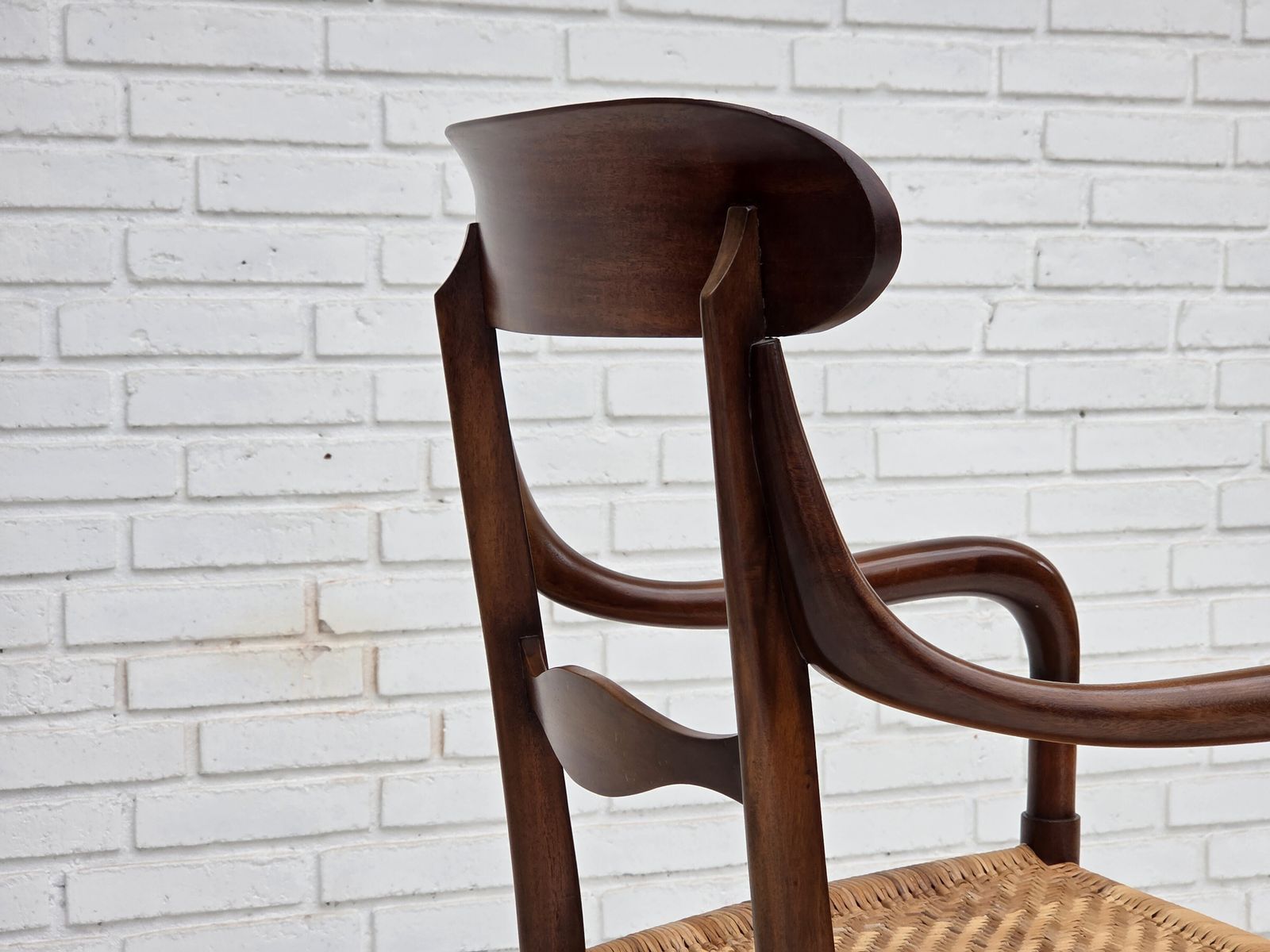 1970s, Italian Design By Fratelli Levaggi, 2 Armchairs, Model "Campanino", Cherry Wood. photo vintage
