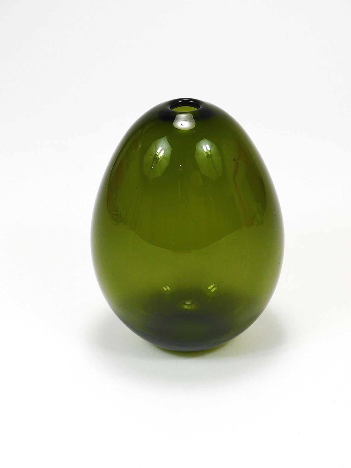 photo for sale Kaj Franck Saippuakupla Green Soap Bubble Art Glass Vase, Nuutajärvi Finland