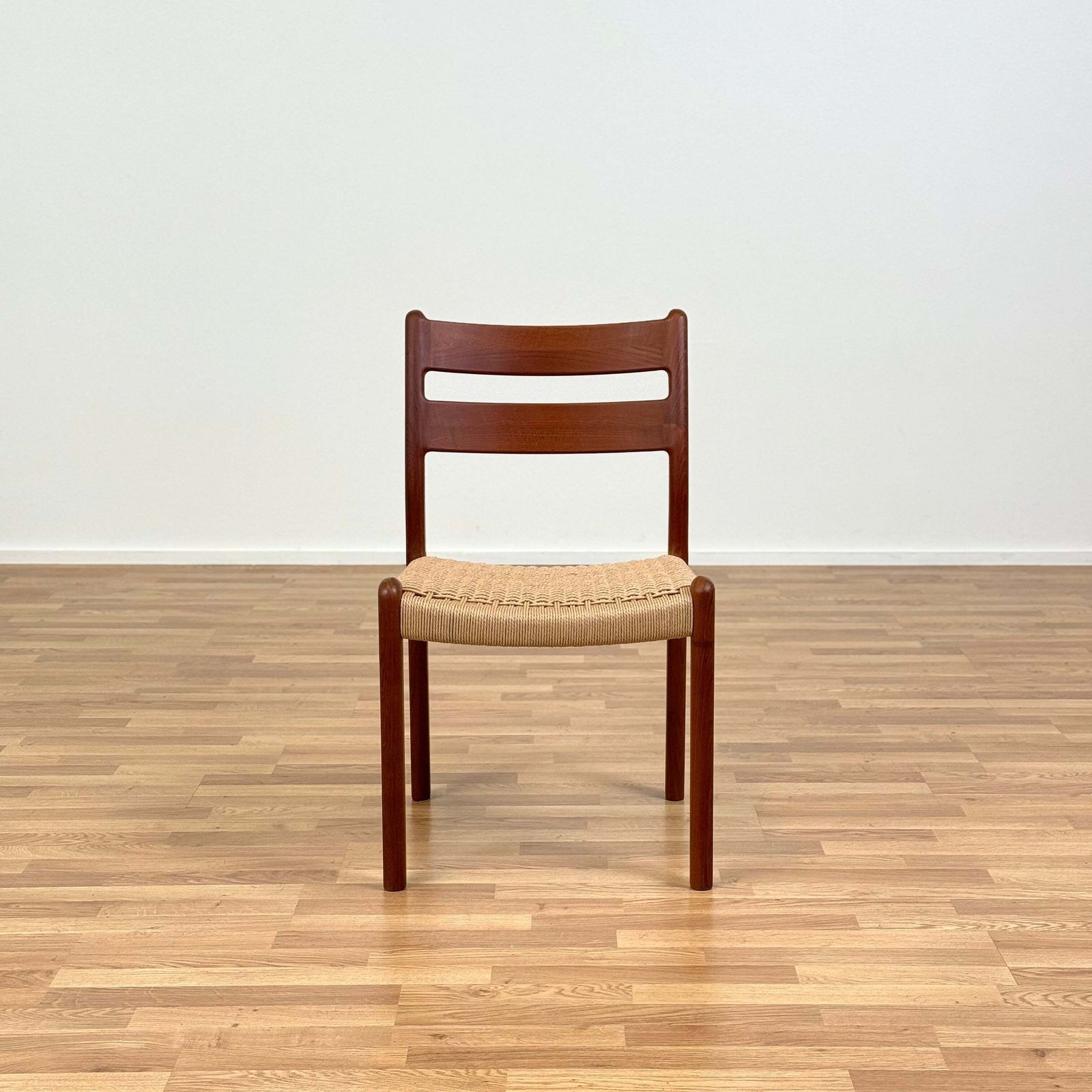 Set Of 6 Dining Chairs In Teak By Emc Møbler photo Furniture