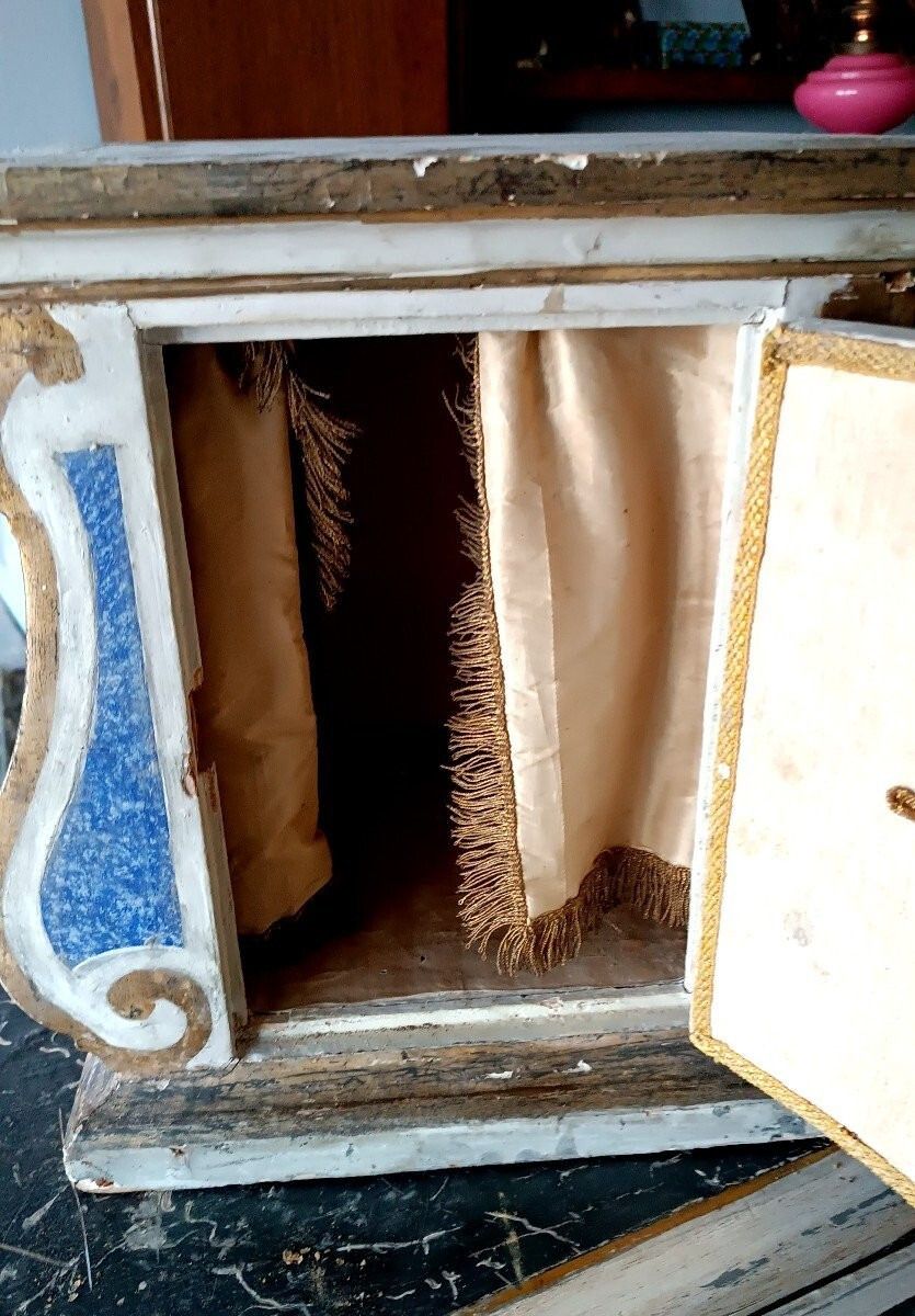Antique Painted And Gilded Wooden Tabernacle 18th Century Tuscany photo vinterior