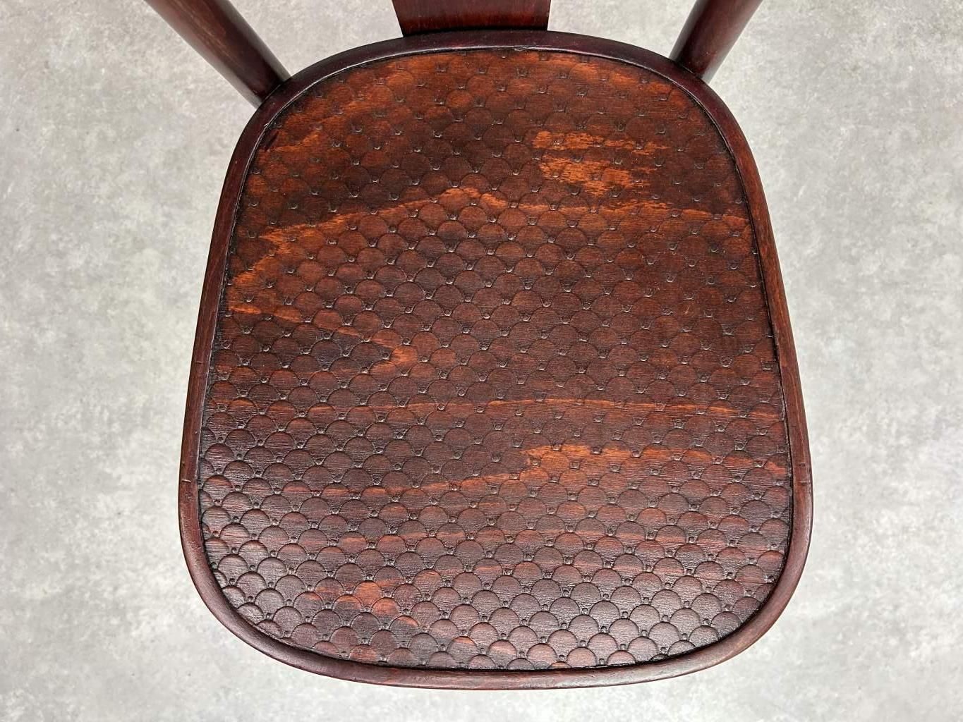Set Of 4 Thonet Dining Chairs No.164 photo vintage