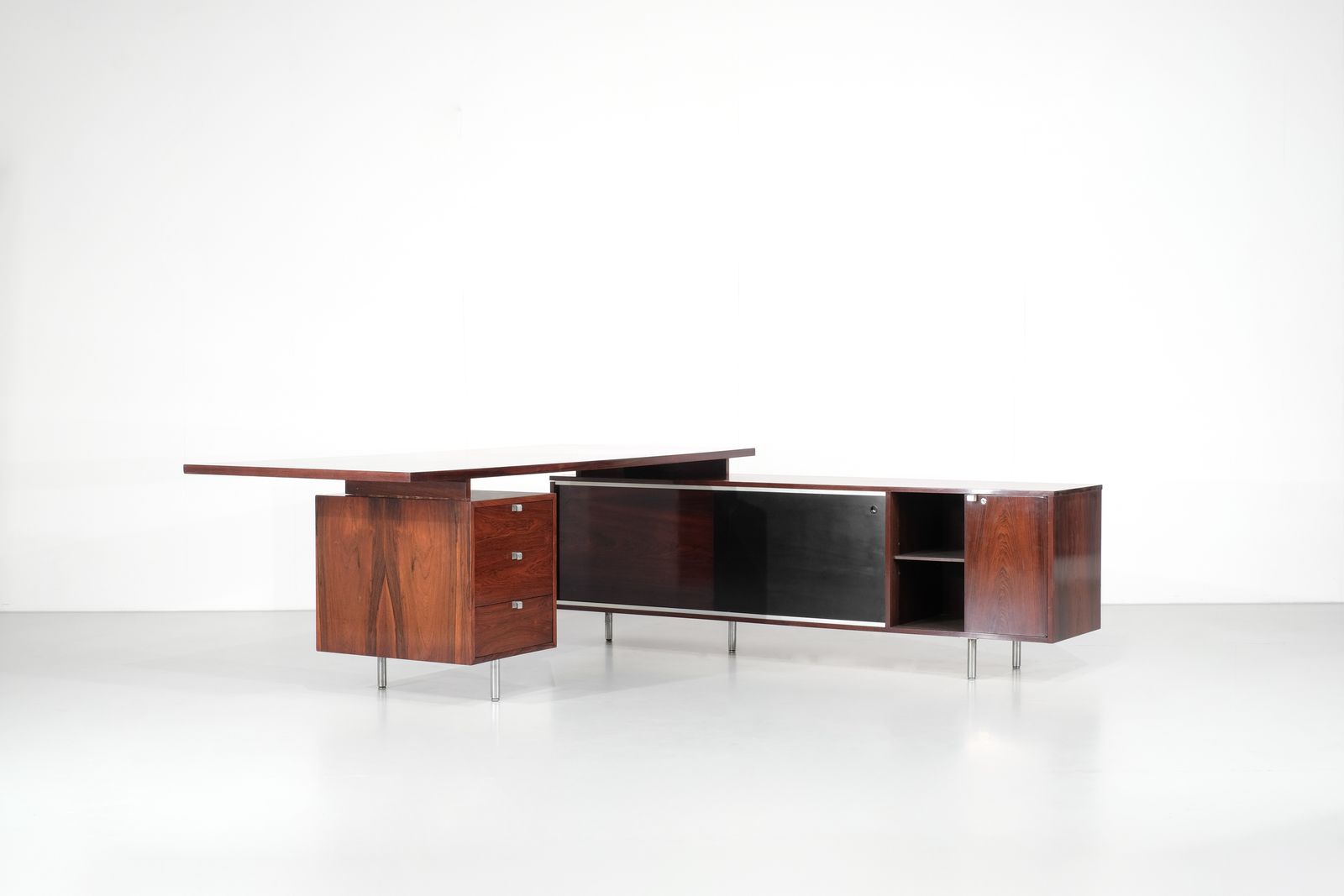 Desk Series 9000 By George Nelson For Herman Miller, USA 1960s.