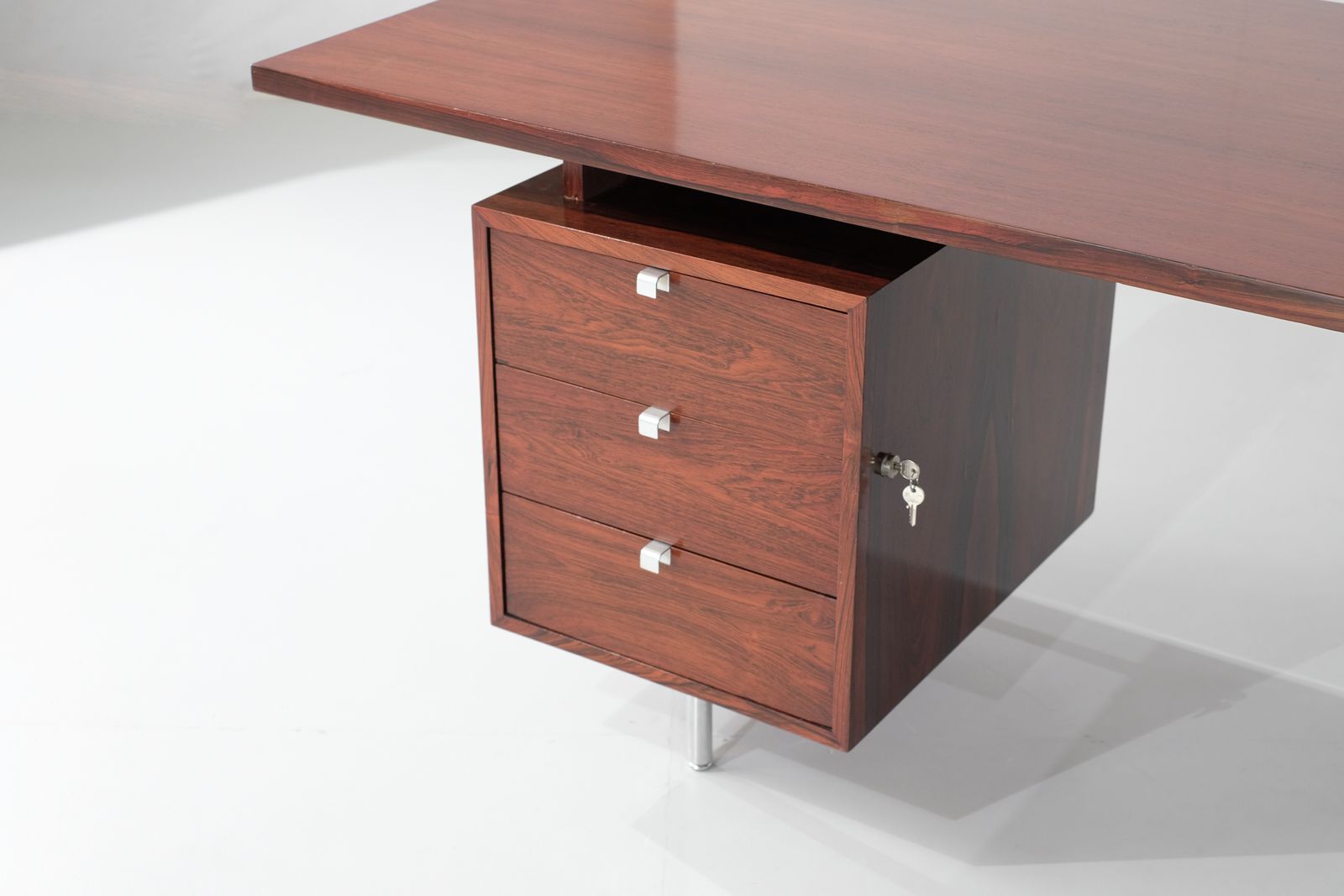 Desk Series 9000 By George Nelson For Herman Miller, USA 1960s. photo furniture