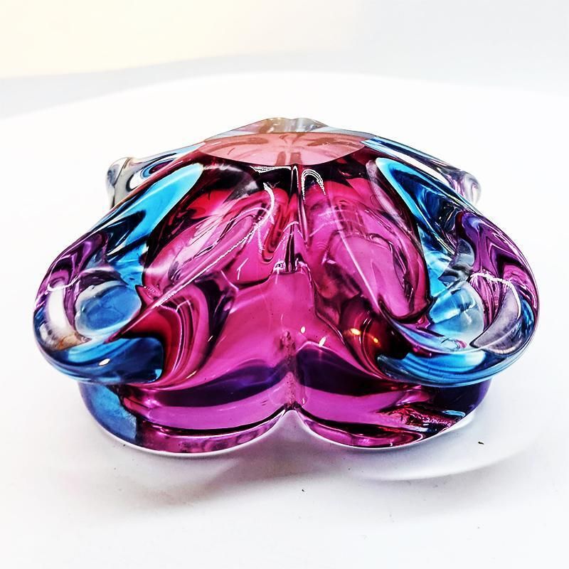 1960s Stunning Pink And Sky Blue Ashtray Or Catch All In Murano Glass. Made In Italy. photo vintage