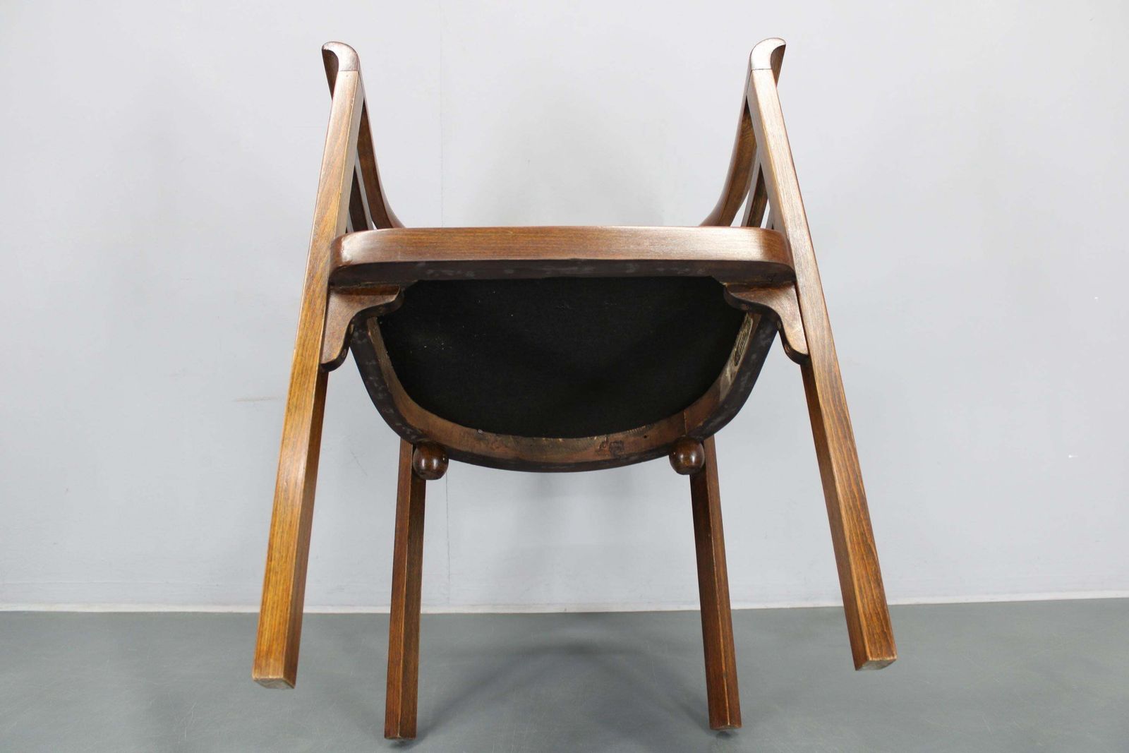 photo vinterior 1930s Thonet Restored Armchair, Czechoslovakia
