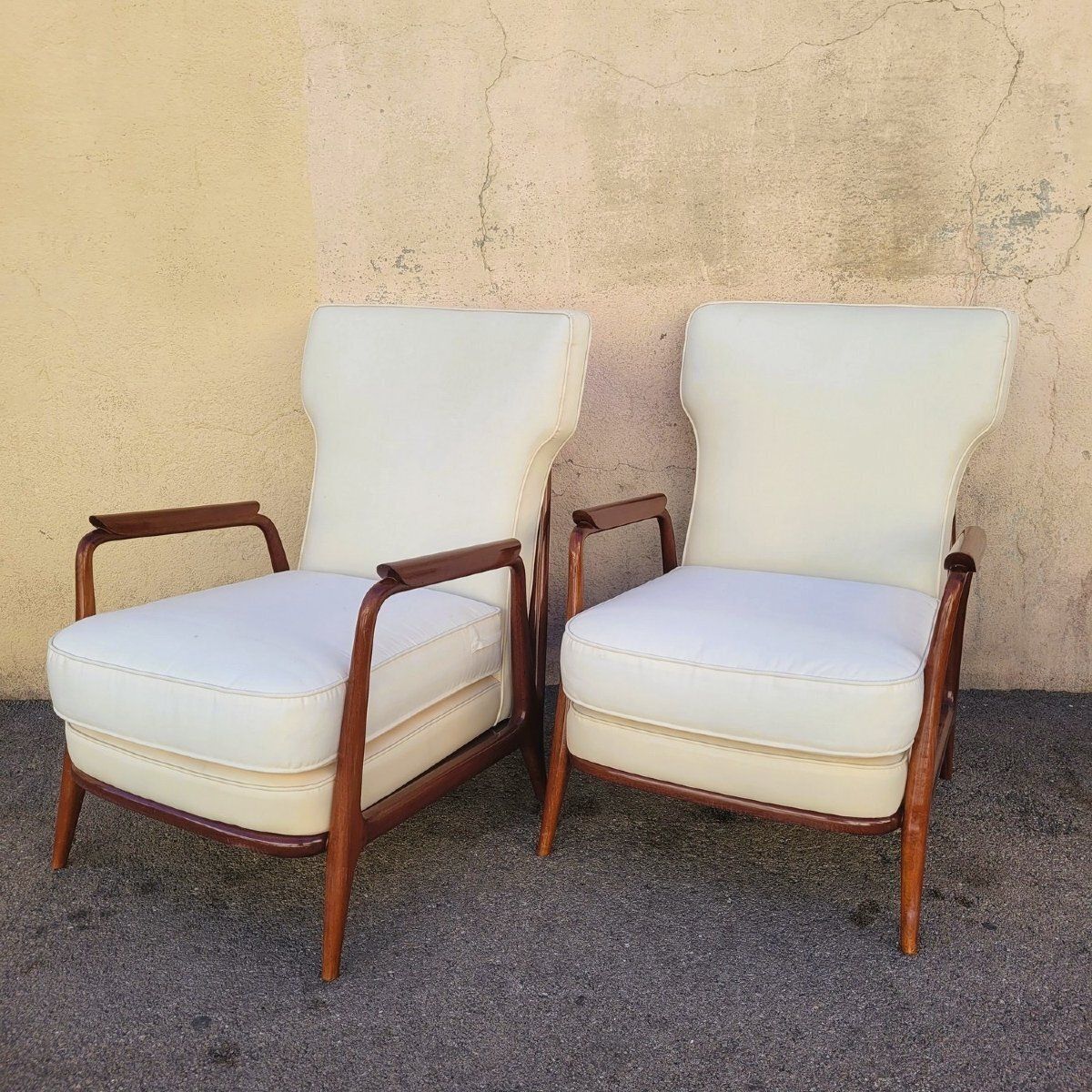 photo furniture Pair Of Armchairs In The Style Of G Scapinelli, Late 20th Century